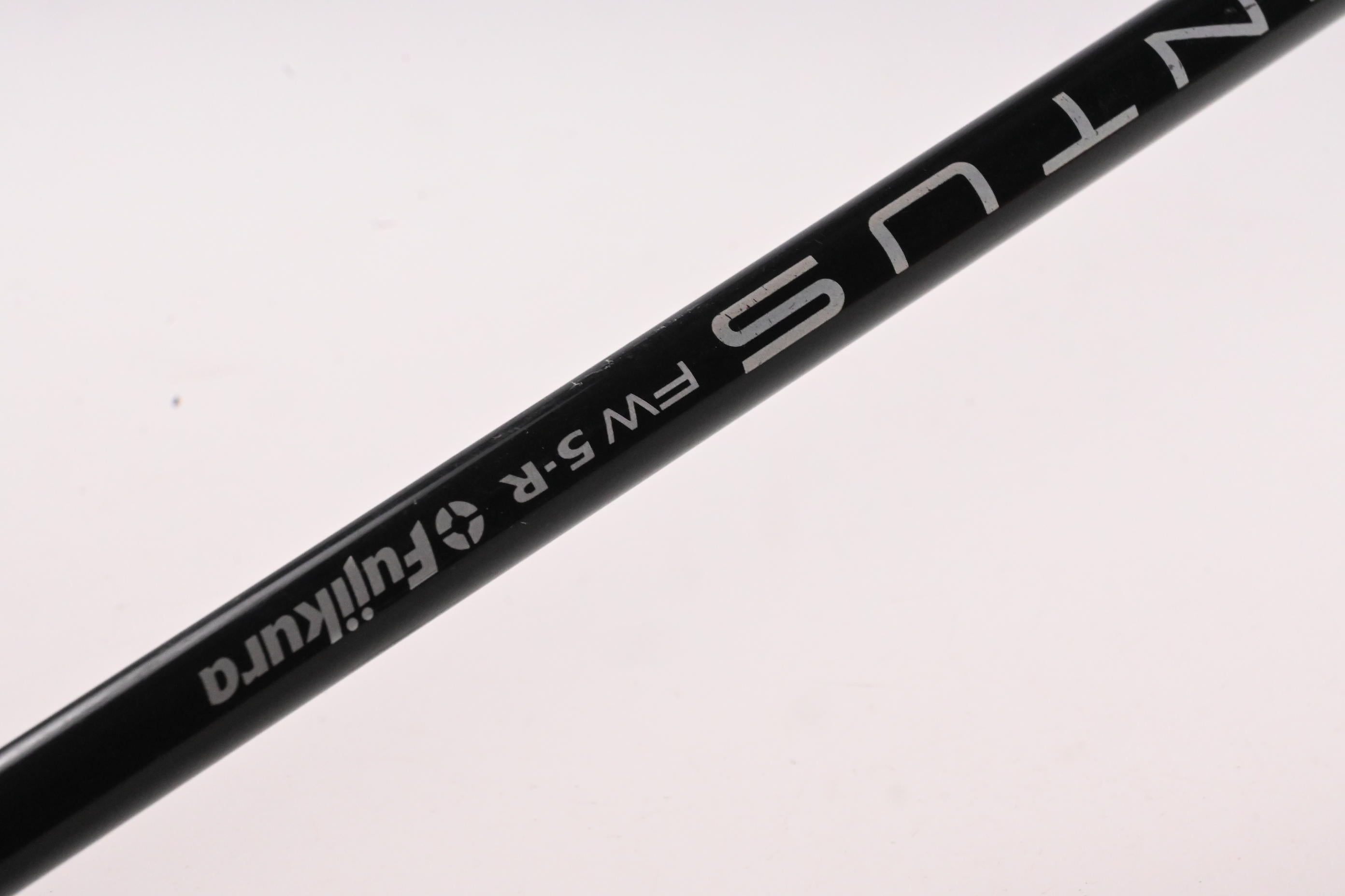 Taylormade Stealth #5 Wood / 18 Degree / Regular Flex Fujikura Ventus Red 5 Shaft