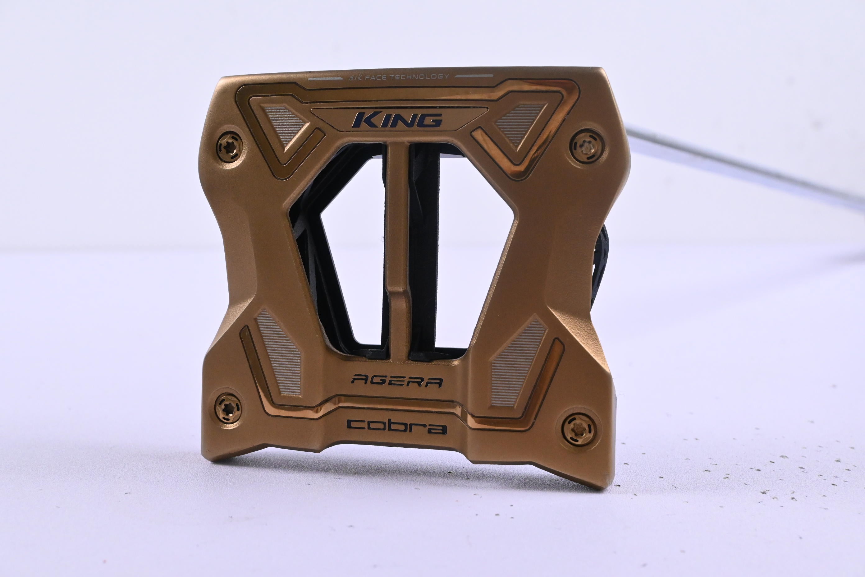 Cobra 2024 3D Printed Agera Putter / 35 Inch