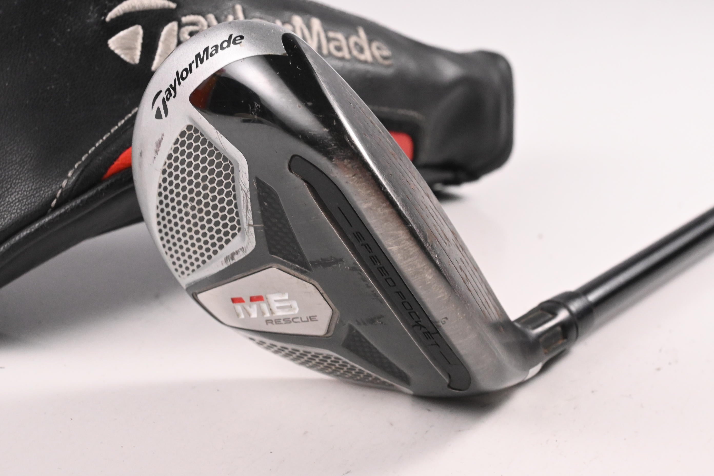 Taylormade M6 #7 Hybrid / 31 Degree / Stiff Flex Fujikura Atmos Orange 7 Shaft