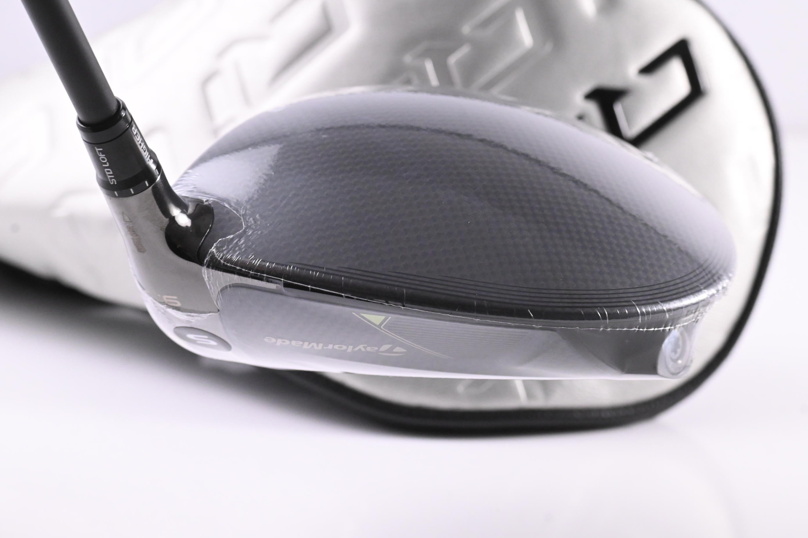 Taylormade Qi35 Driver / 9 Degree / Stiff Flex Fujikura Ventus Blue 5 Shaft