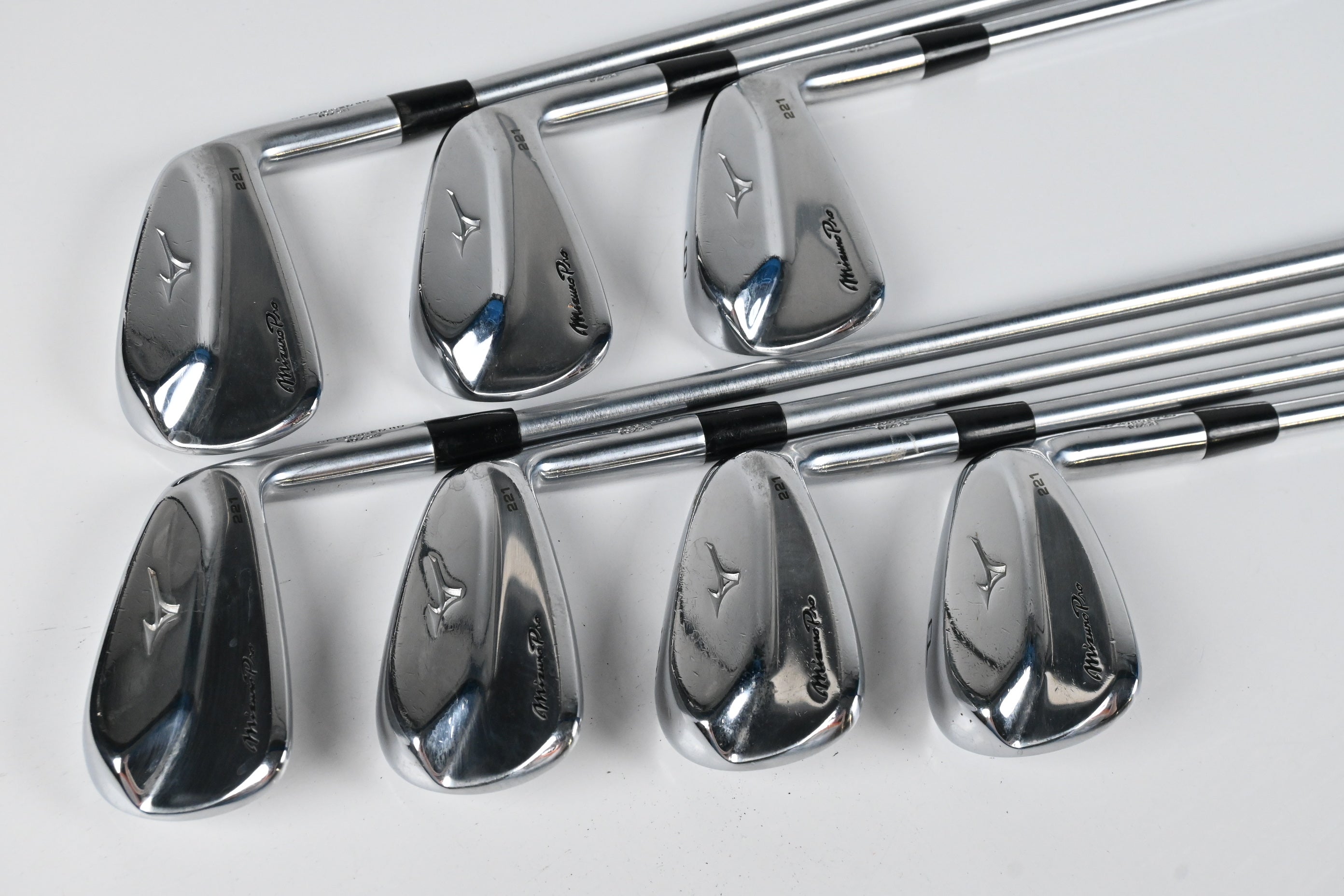 Mizuno Pro 221 Irons / 4-PW / Stiff Flex Project X IO 110 Shafts