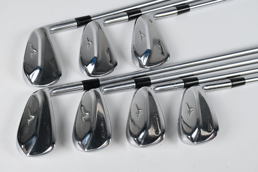 Mizuno Pro 221 Irons / 4-PW / Stiff Flex Project X IO 110 Shafts
