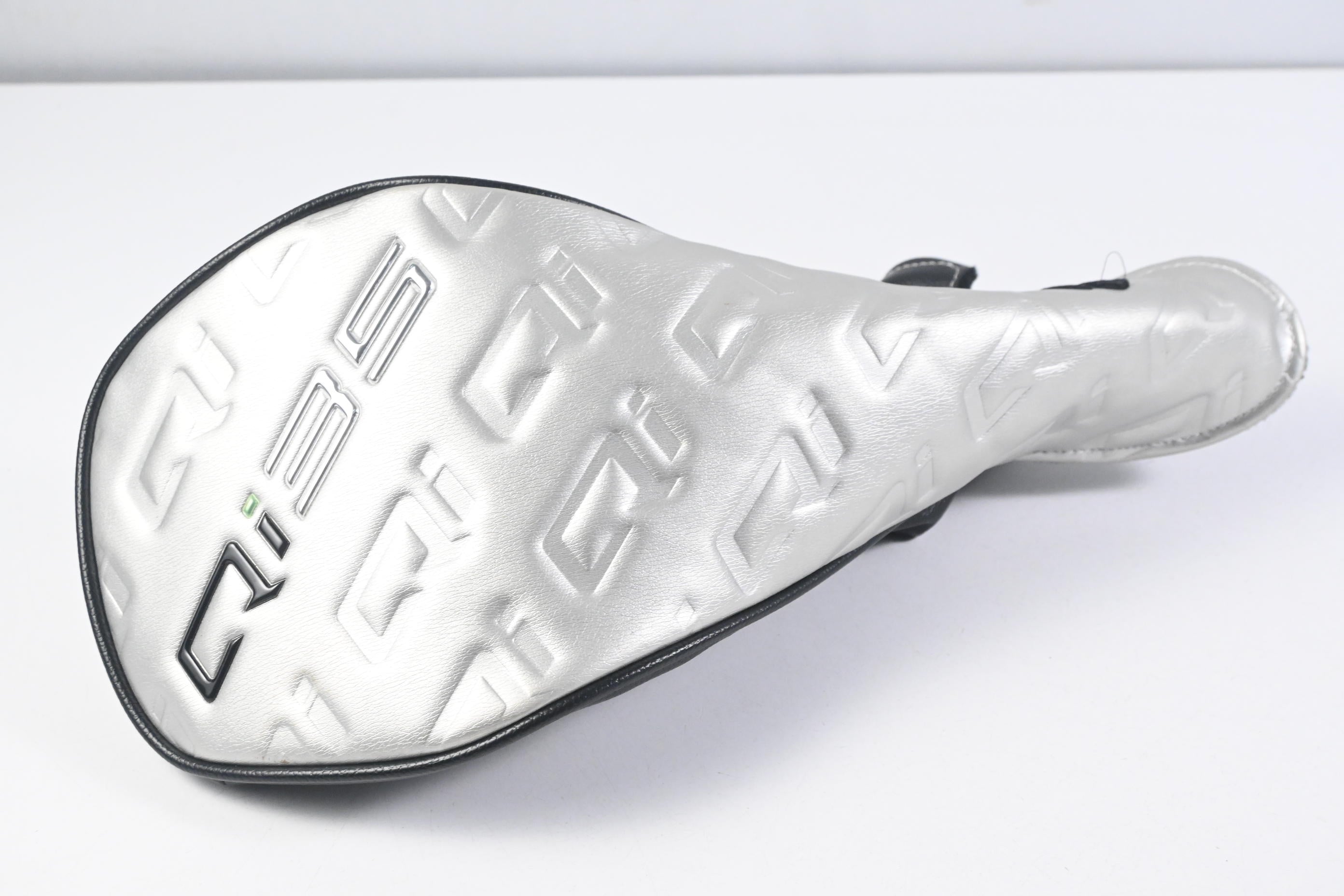 Taylormade Qi35 Max Driver / 10.5 Degree / Regular Flex Fujikura Air Speeder 50