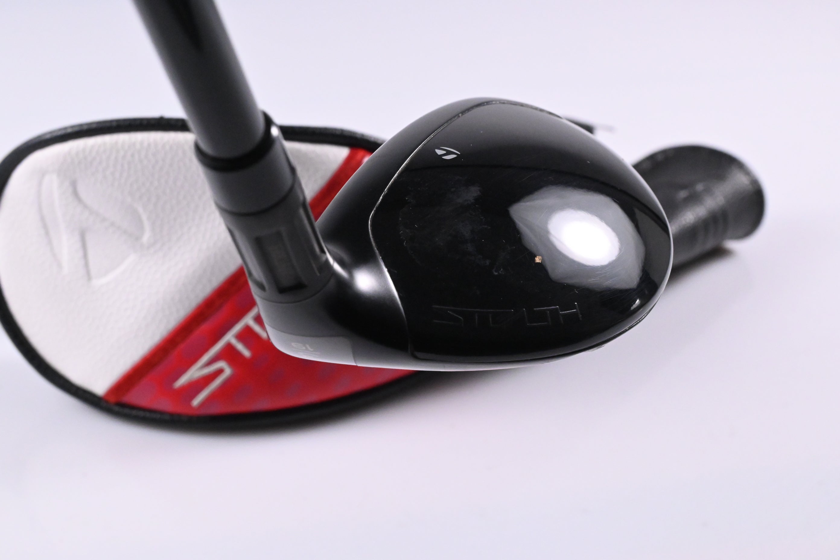 Taylormade Stealth 2 #3 Hybrid / 19 Degree / Regular Flex Ventus TR Red 6 Shaft