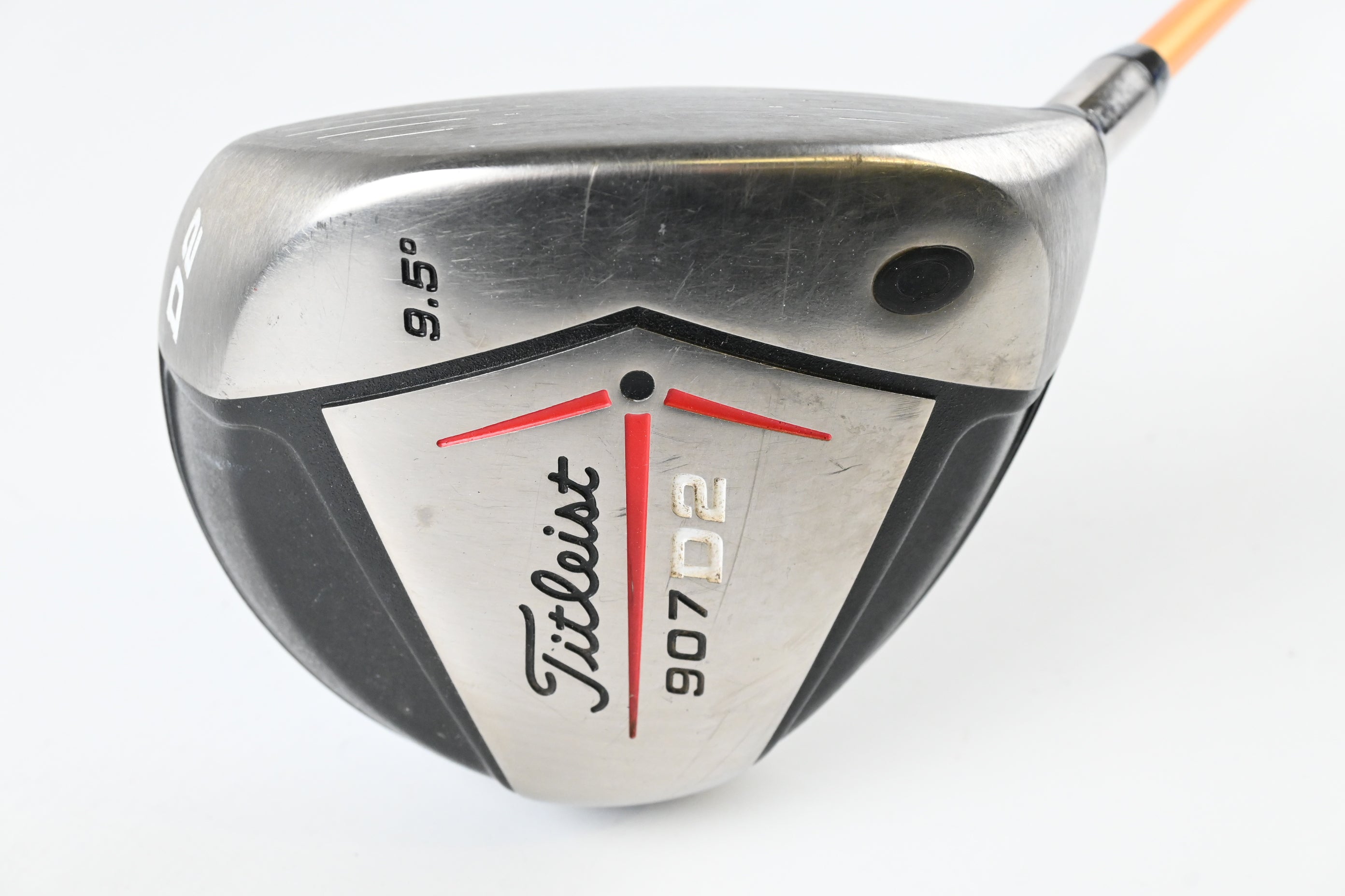 Titleist 907 D2 Driver / 9.5 Degree / Stiff Flex UST Proforce V2 76 Shafts