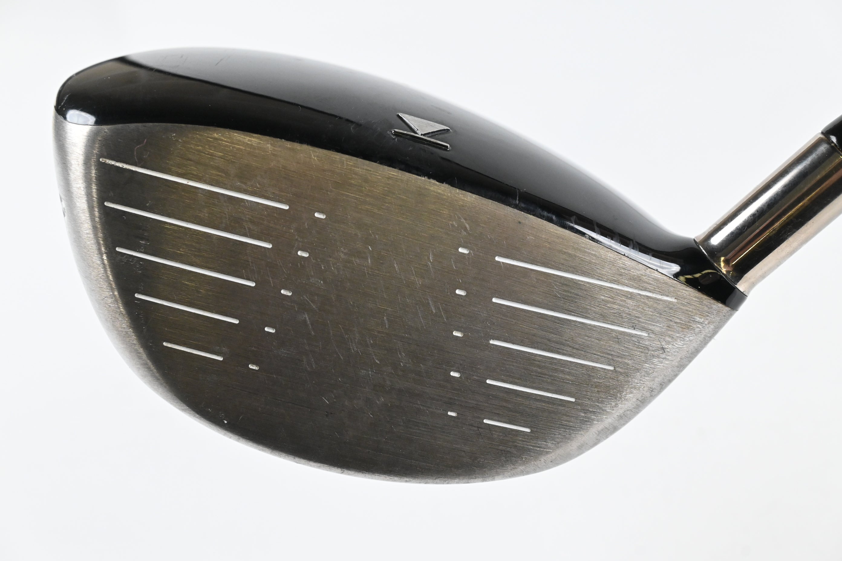 Titleist 907 D2 Driver / 9.5 Degree / Stiff Flex UST Proforce V2 76 Shafts