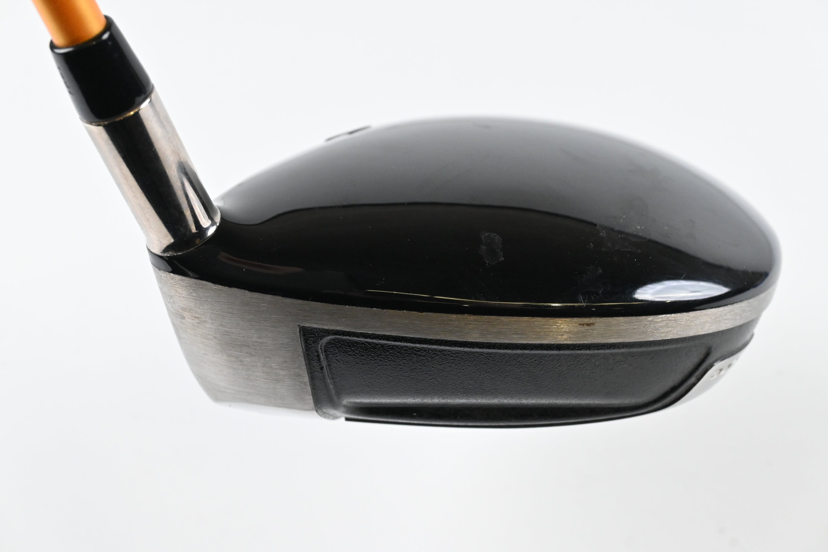 Titleist 907 D2 Driver / 9.5 Degree / Stiff Flex UST Proforce V2 76 Shafts
