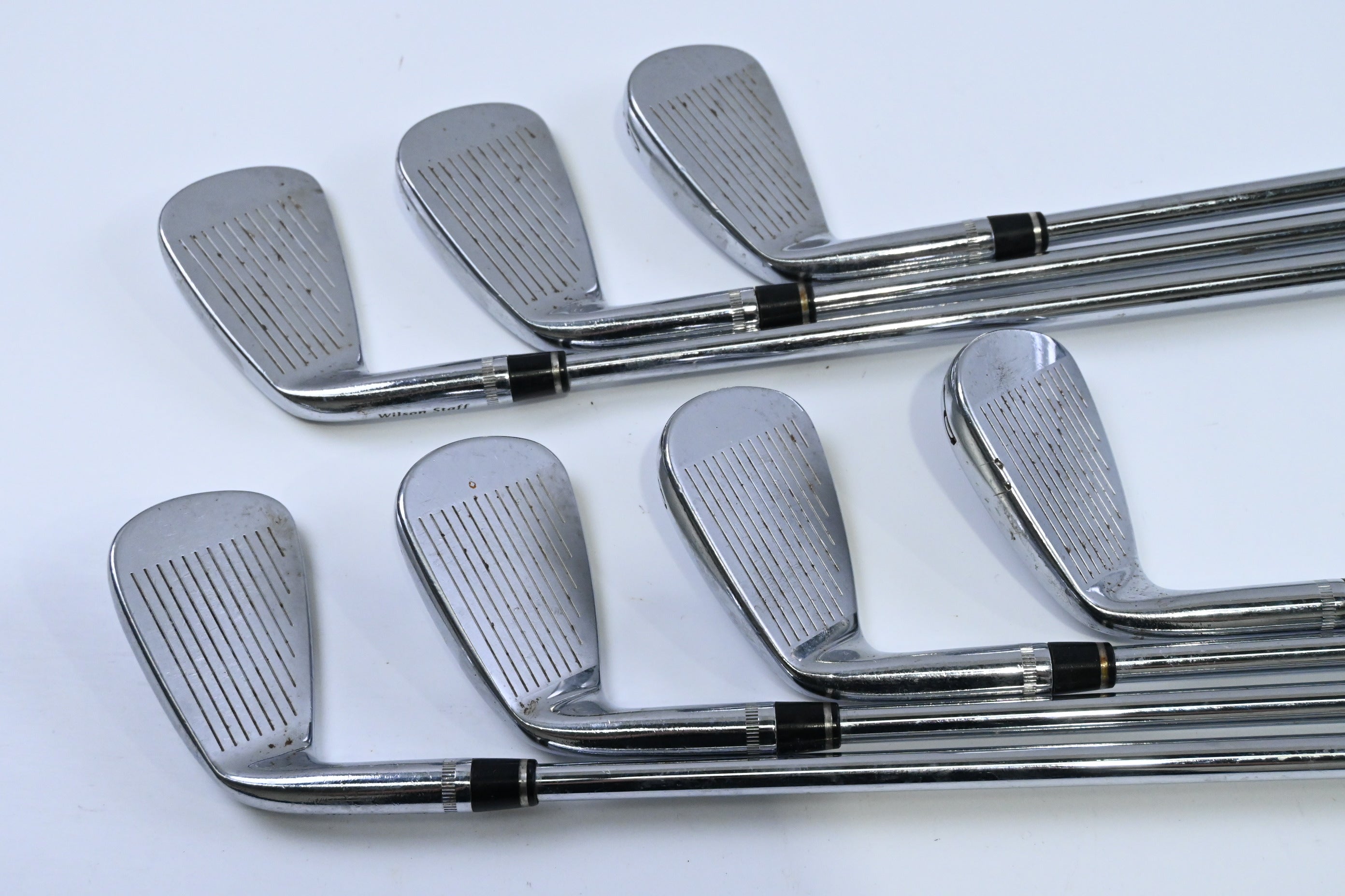 Wilson FG Tour V4 Irons / 4-PW / Stiff Flex Project X Rifle Precision 6.0