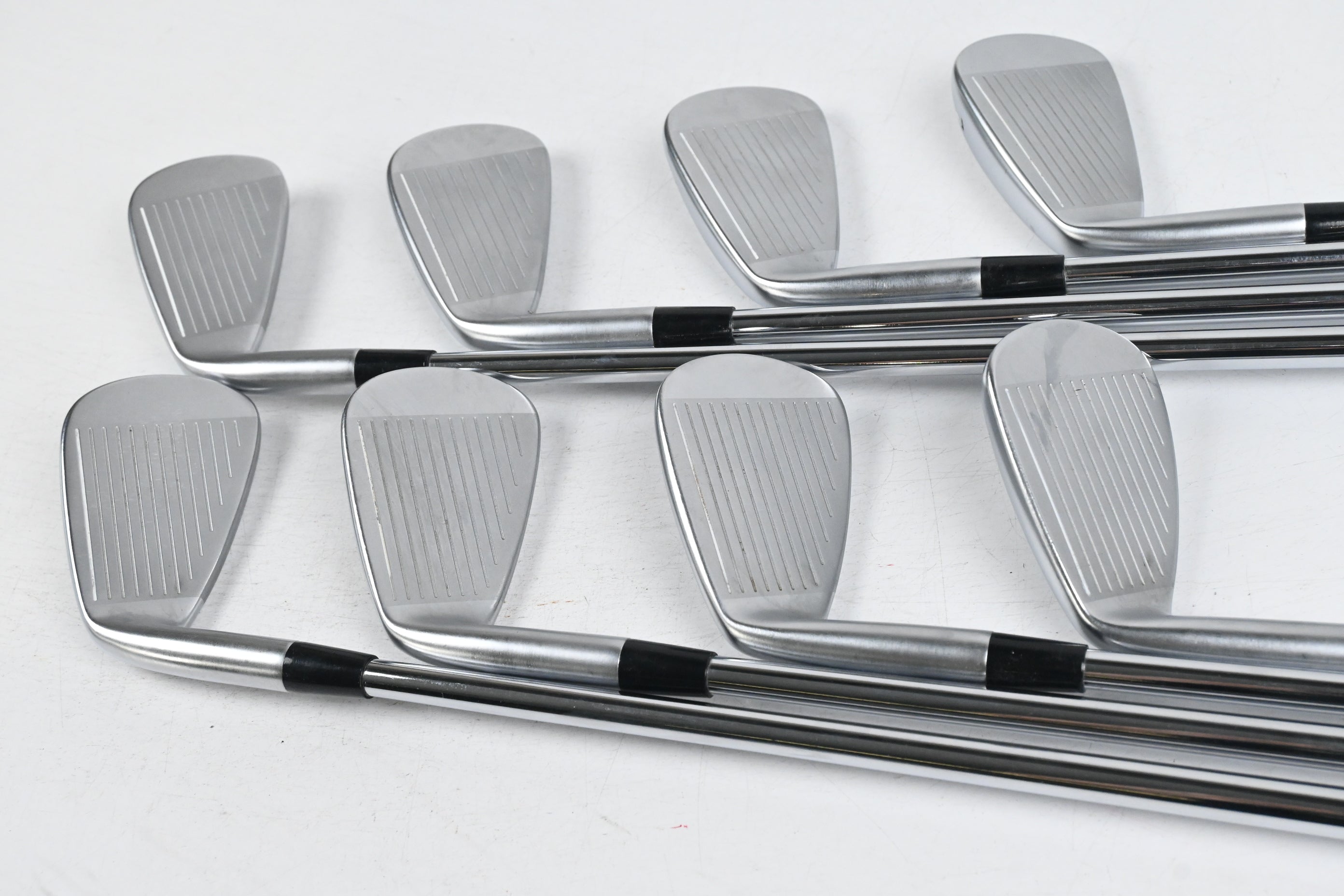 Mizuno JPX 925 Hot Metal Pro Irons / 4-PW+GW / Stiff Flex Project X LZ 120 Shafts