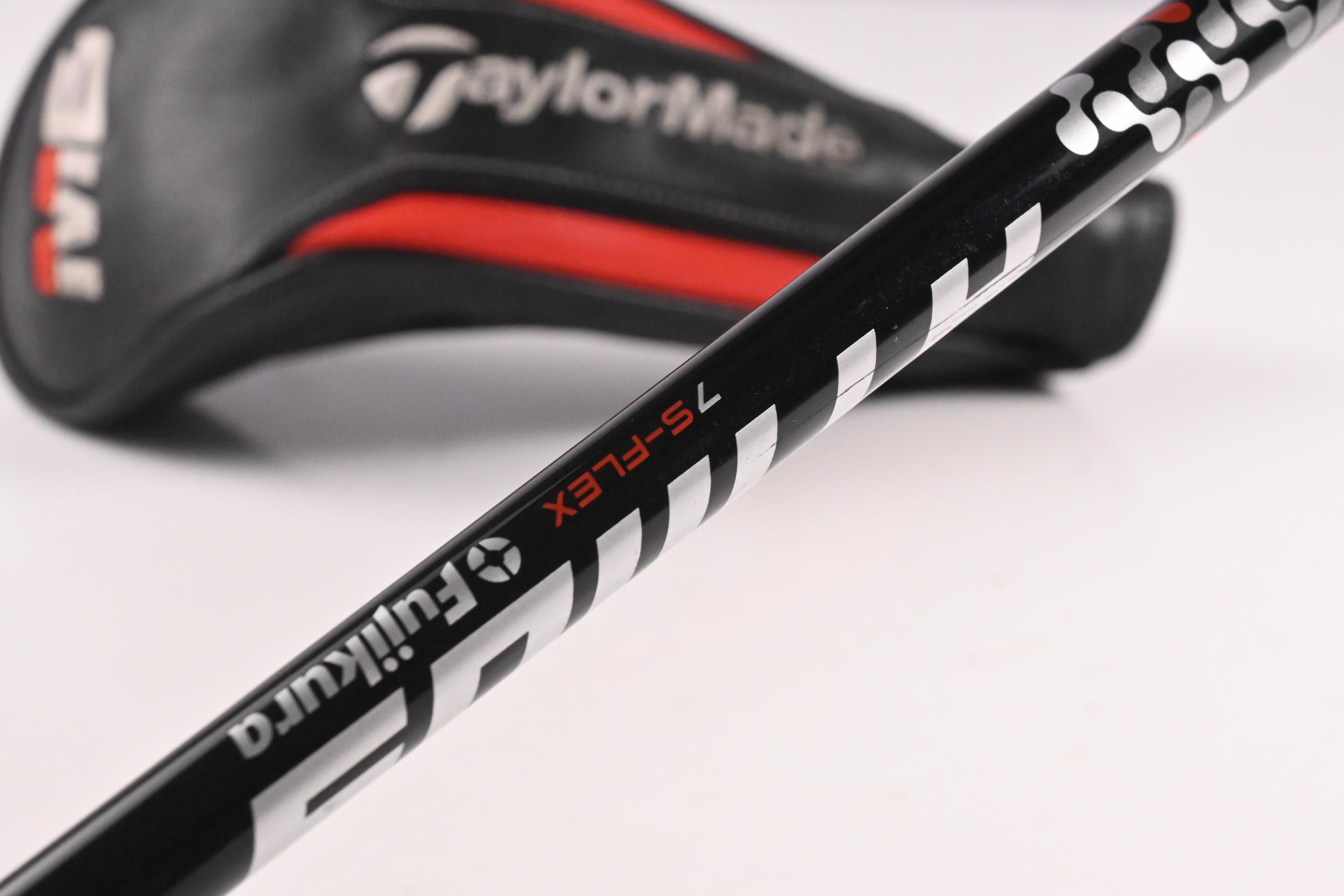 Taylormade M6 #7 Hybrid / 31 Degree / Stiff Flex Fujikura Atmos Orange 7 Shaft