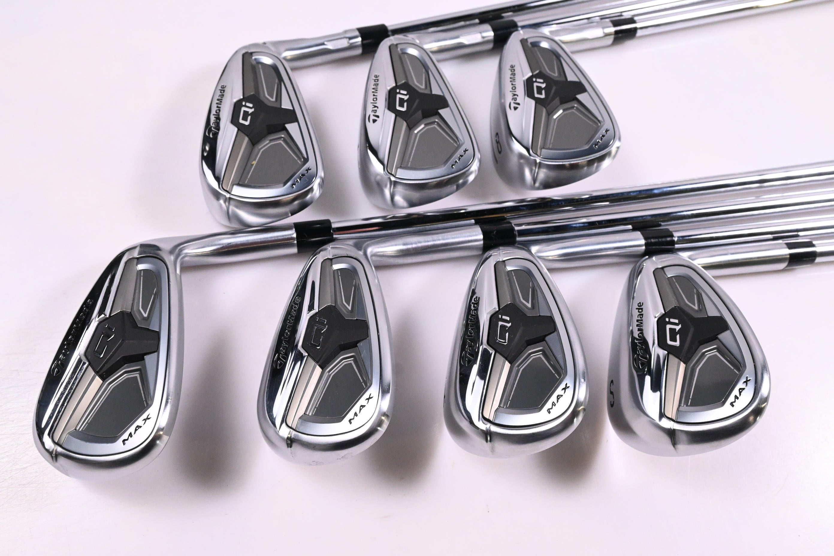 Taylormade Qi Max Irons / 6-PW+GW+SW / Regular Flex KBS MAX Lite Shafts