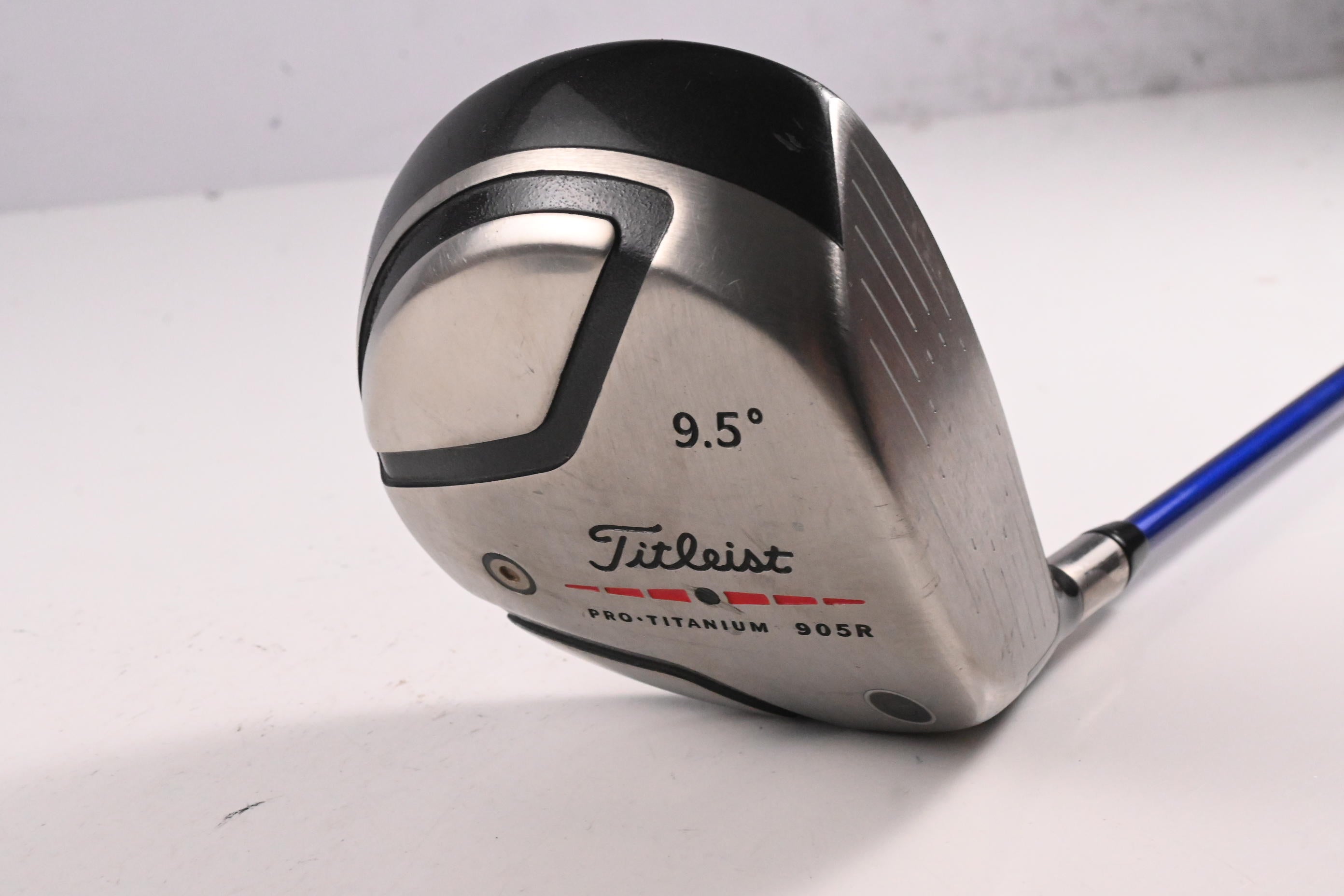 Titleist 905 R Driver / 9.5 Degree / Stiff Flex Graphite Design Tour AD YS-6