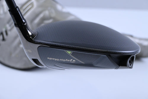 Taylormade Qi35 Driver / 9 Degree / Stiff Flex Project X Cypher 50 Shaft