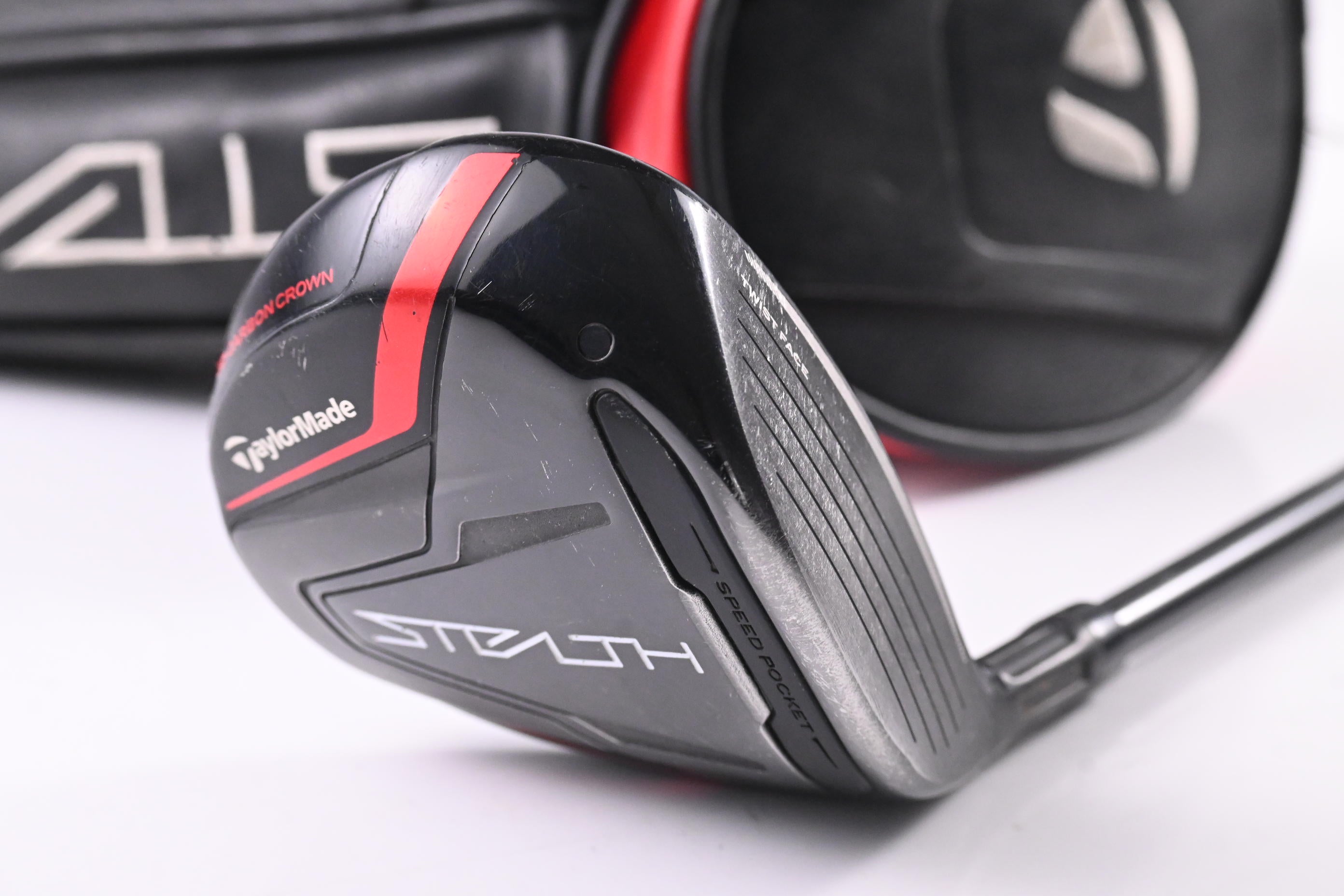 Taylormade Stealth #5 Wood / 18 Degree / Regular Flex Fujikura Ventus Red 5