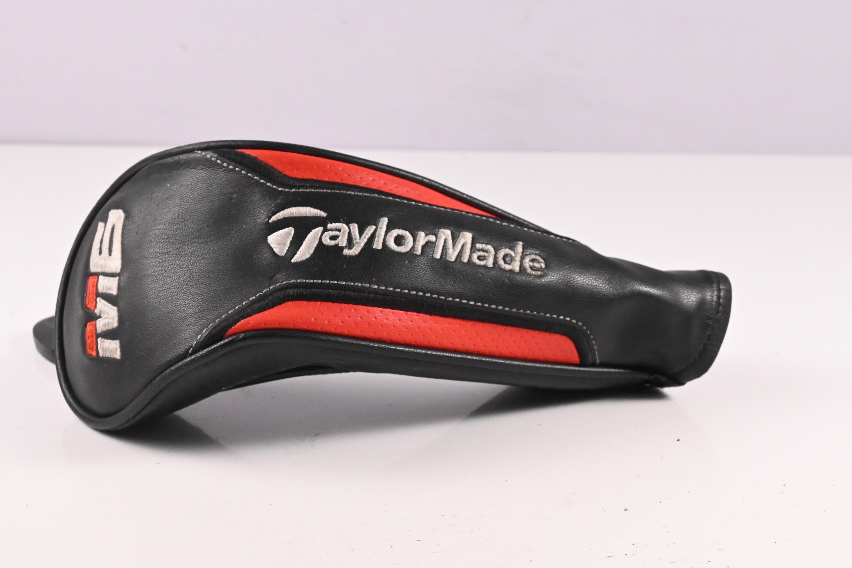 Taylormade M6 #7 Hybrid / 31 Degree / Stiff Flex Fujikura Atmos Orange 7 Shaft
