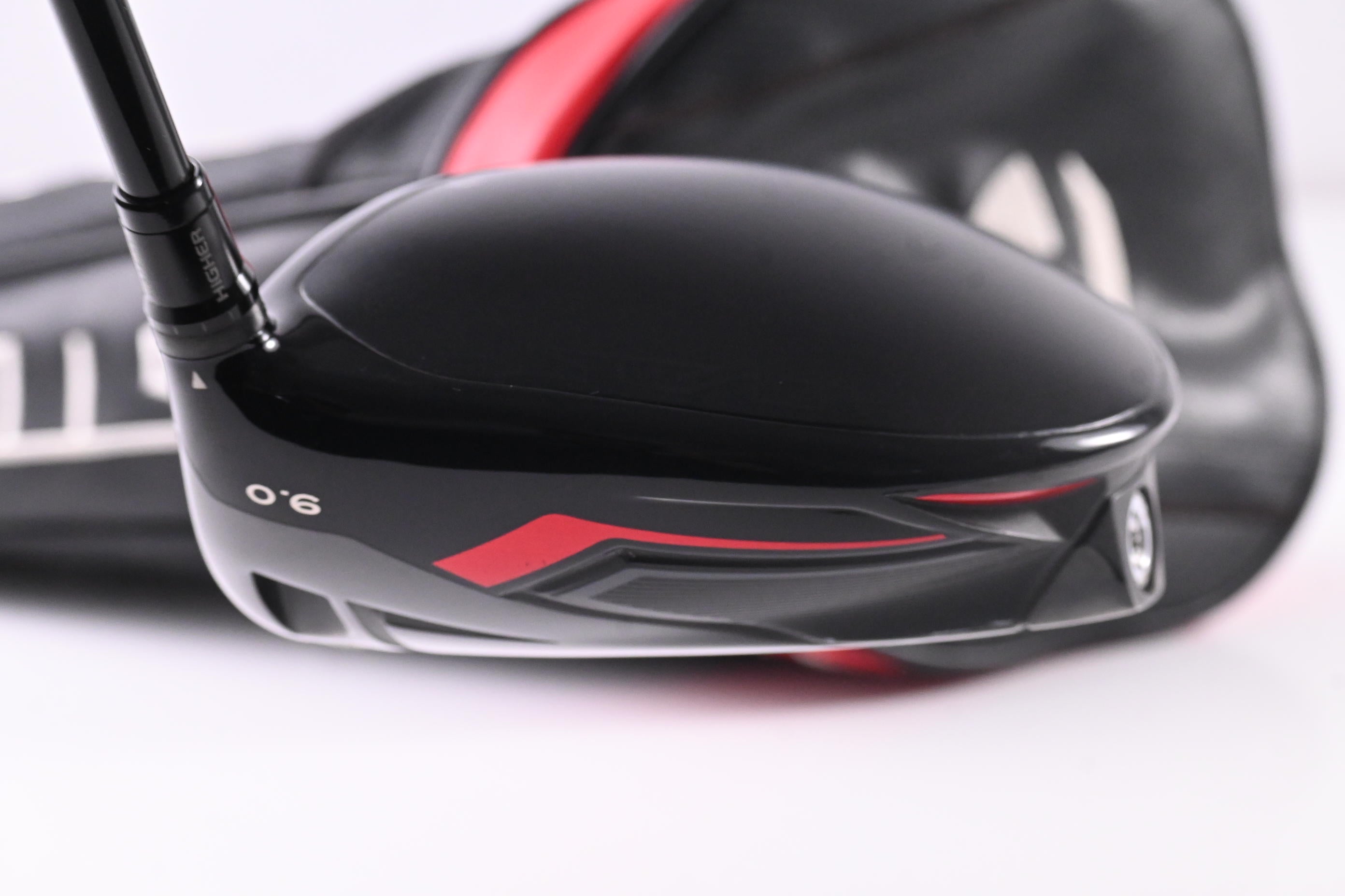 Taylormade Stealth Driver / 9 Degree / Regular Flex HZRDUS Smoke RDX Red 60 Shaft