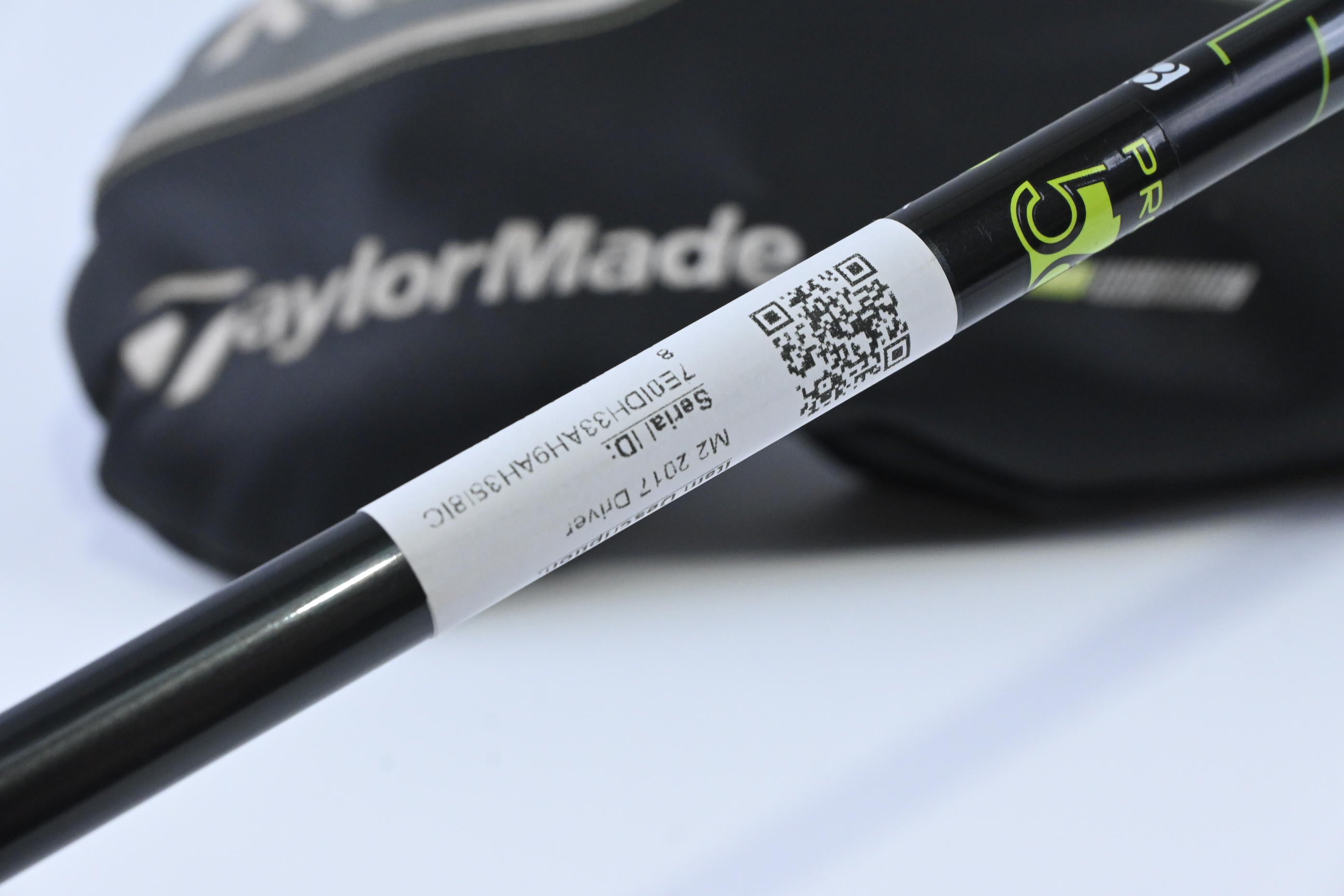 Left Hand Taylormade M2 2017 Driver / 10.5 Degree / Senior Flex Fujikura Xlr8 56