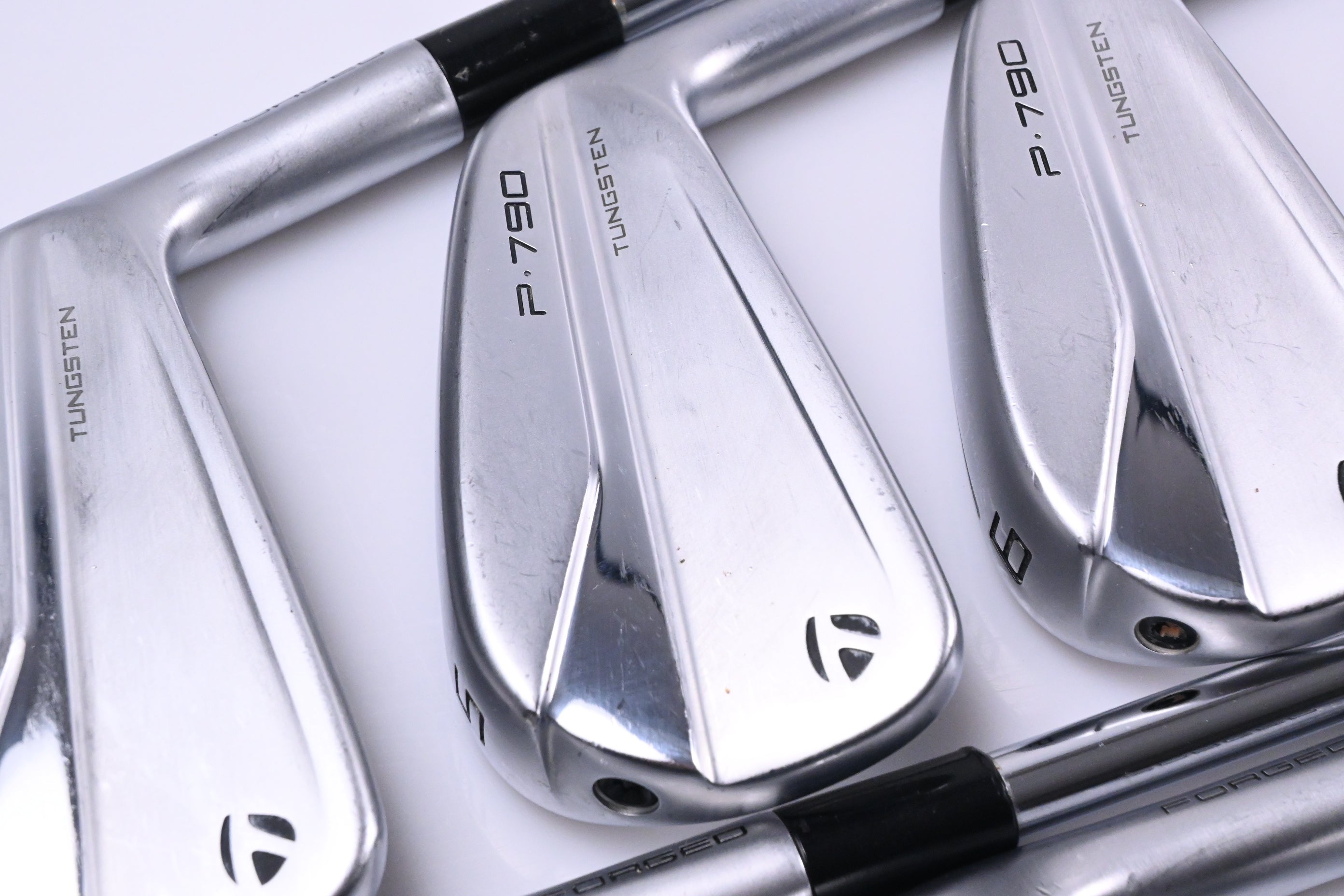 Taylormade P790 2021 Irons / 4-PW+GW / Regular Flex Dynamic Gold 95 R300 Shafts