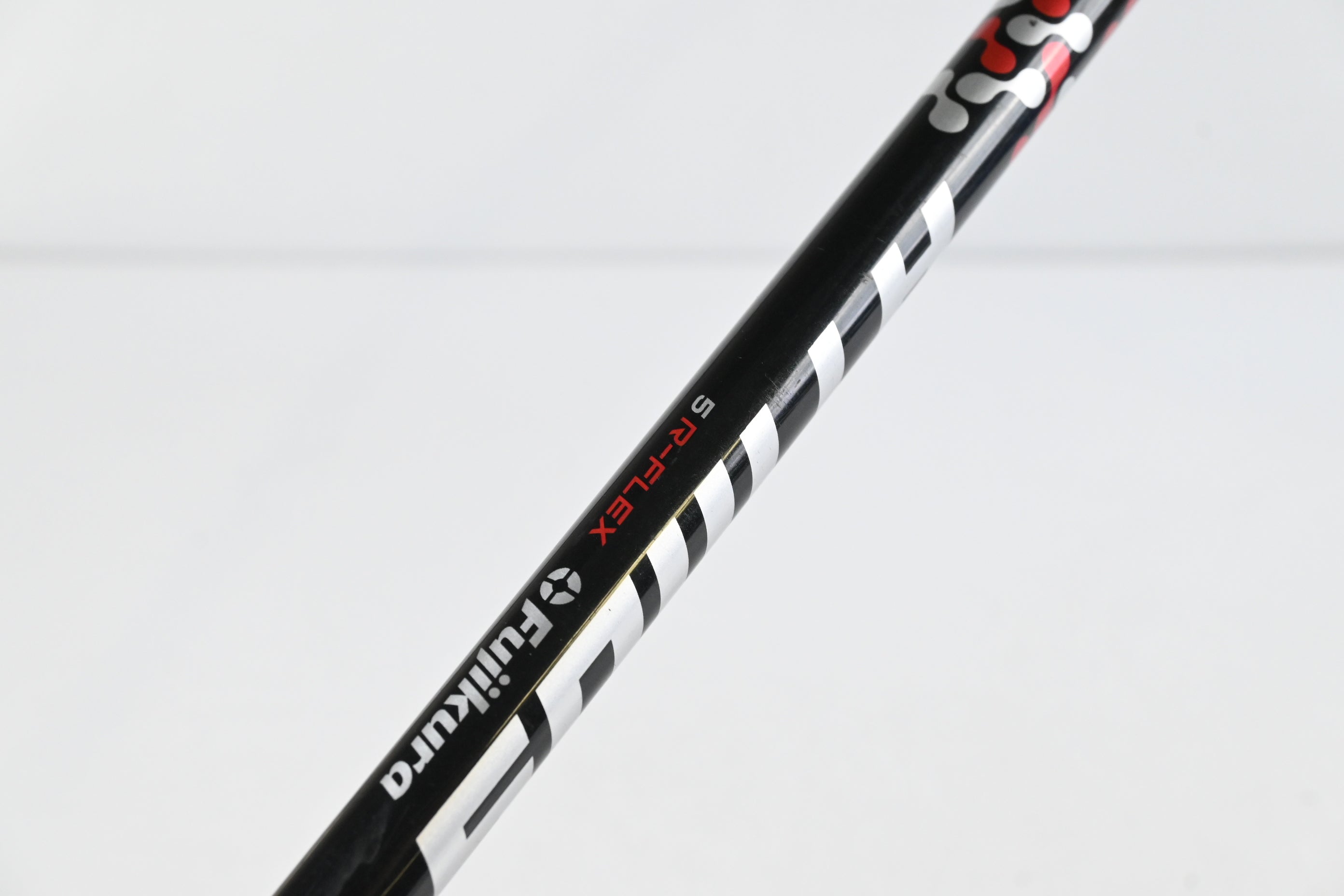 Taylormade M4 Driver / 10.5 Degree / Regular Flex Fujikura Atmos Red 5 Shaft
