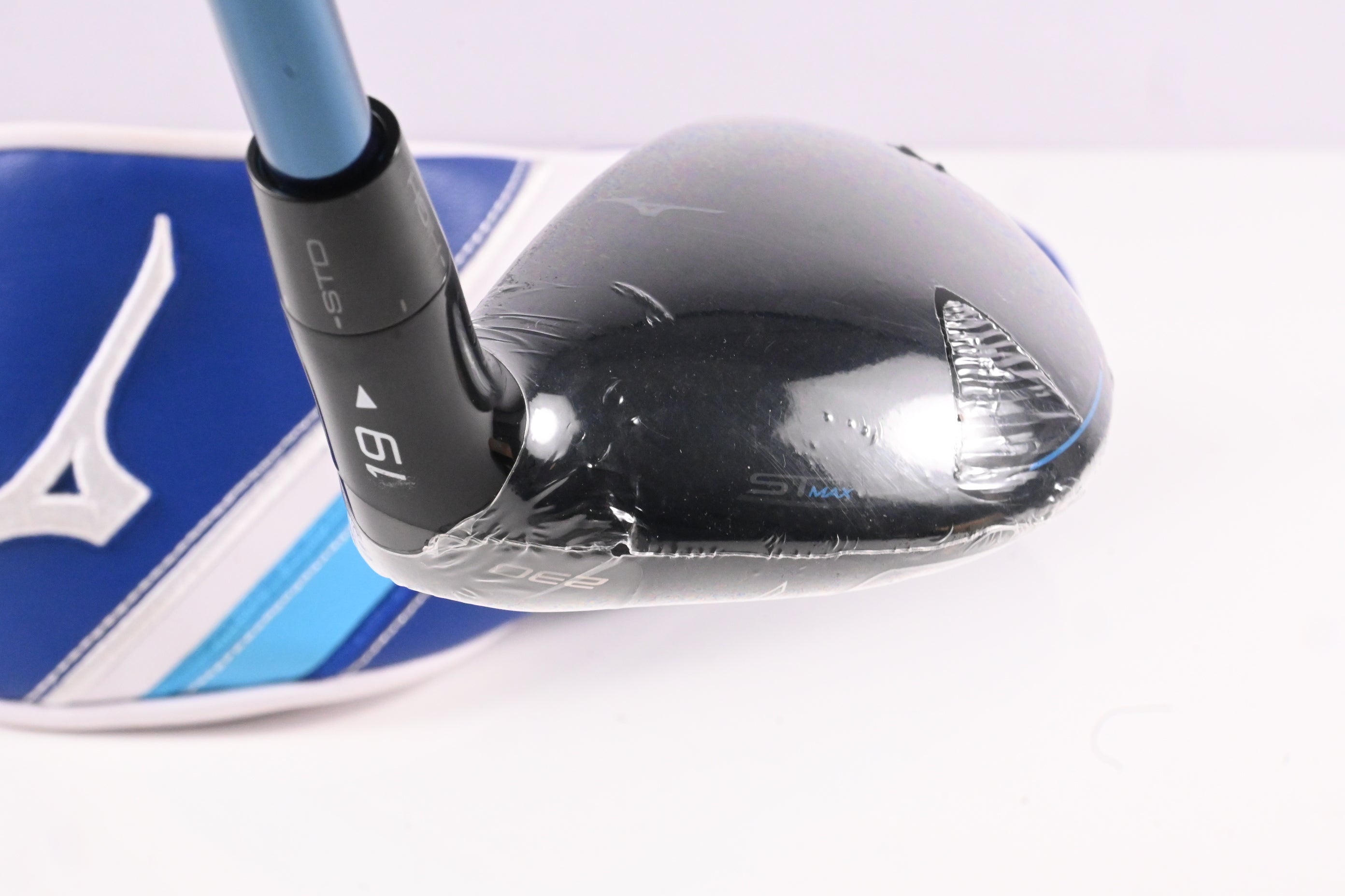 Mizuno ST-Max 230 #3 Hybrid / 19 Degree / Stiff Flex UST LIN-Q Blue 75 Shaft