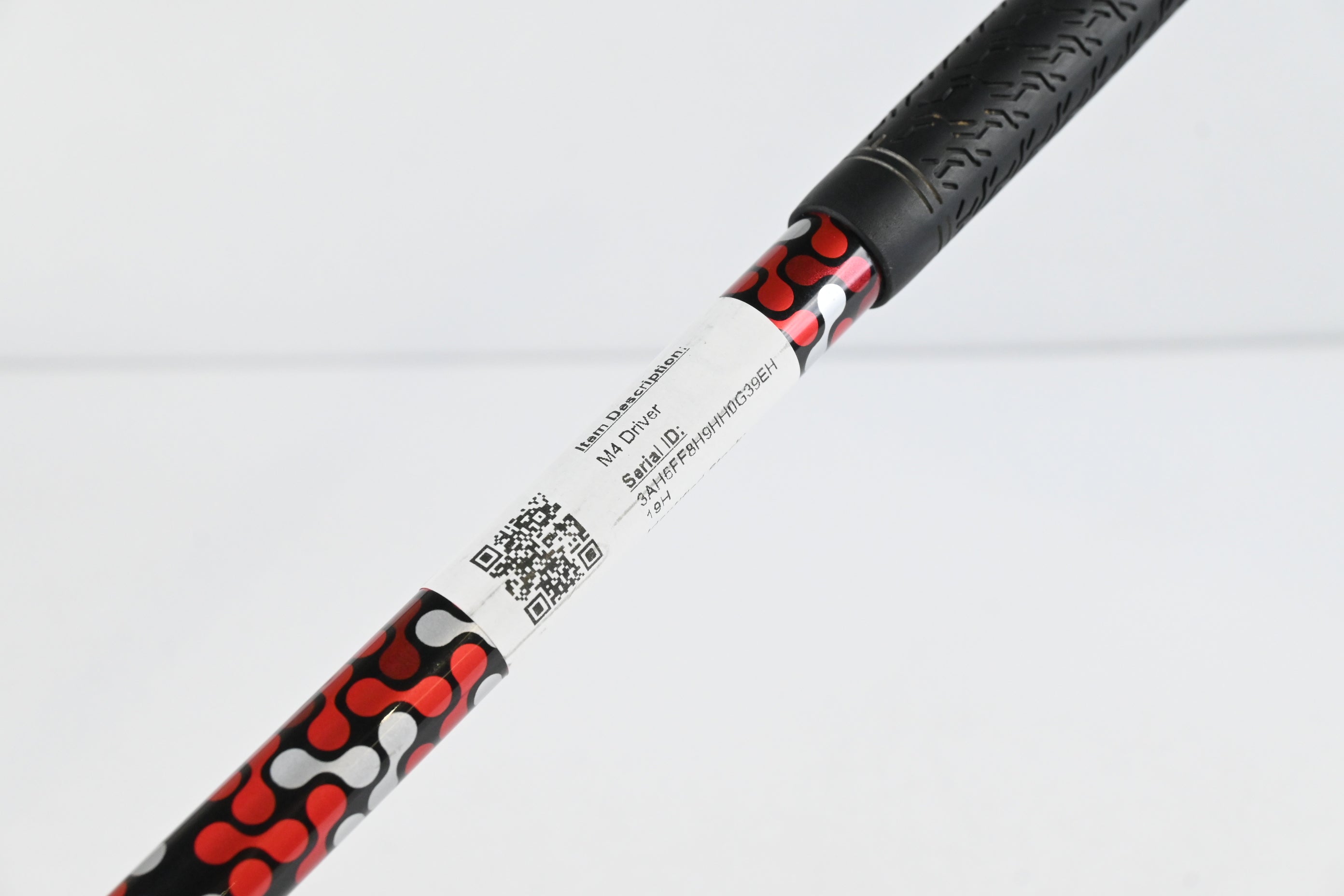 Taylormade M4 Driver / 10.5 Degree / Regular Flex Fujikura Atmos Red 5 Shaft