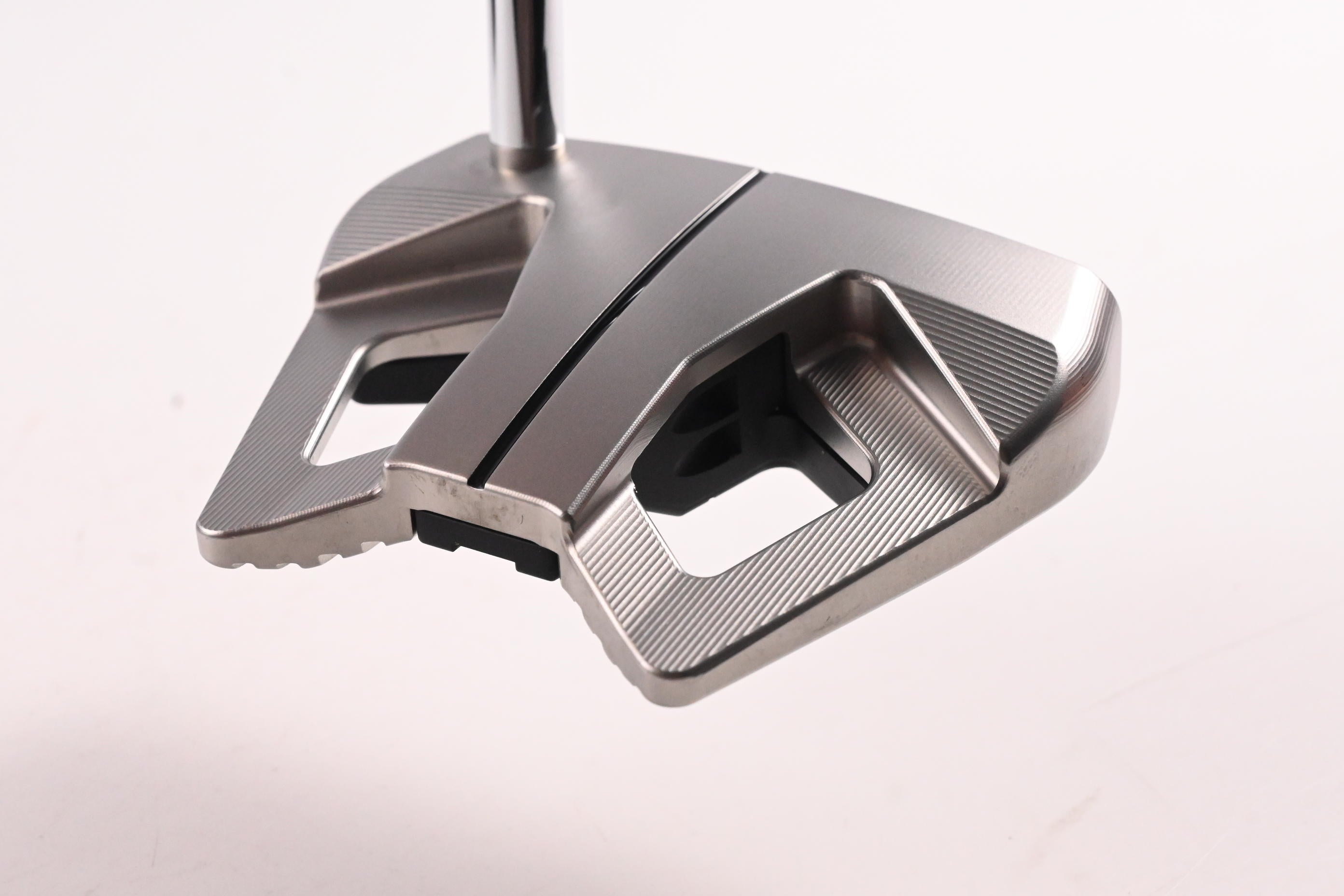 Scotty Cameron 2026 Phantom 9R Putter / 35 Inch