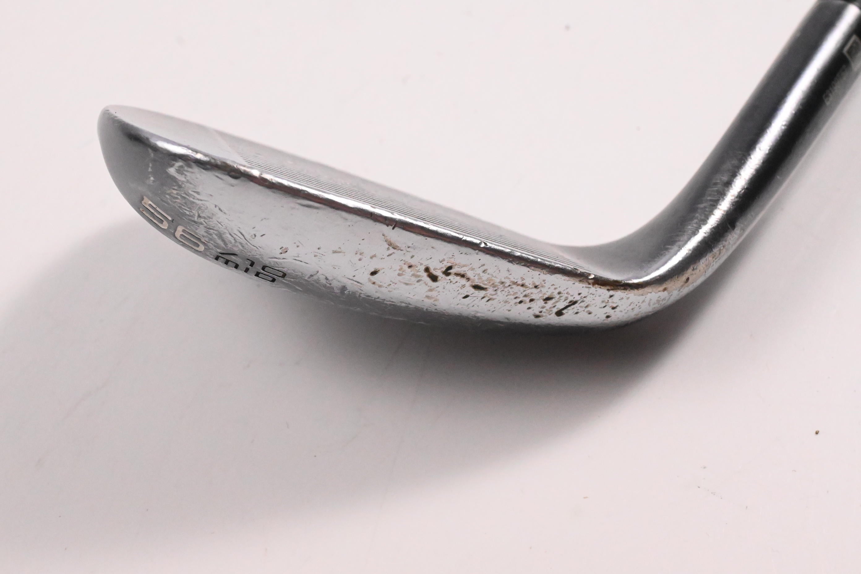 Cleveland RTX-4 Sand Wedge / 56 Degree / Stiff Flex Dynamic Gold S400 Shaft