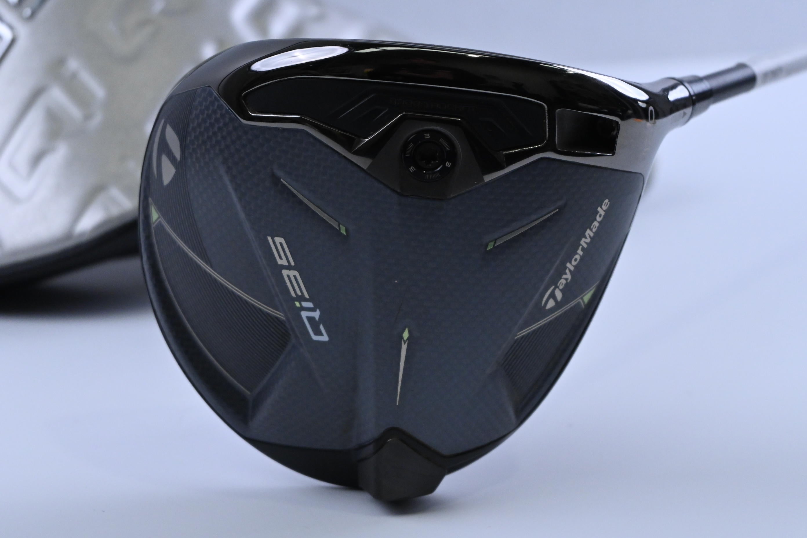 Taylormade Qi35 Driver / 12 Degree / Regular Flex Fujikura Ventus Blue 5 Shaft