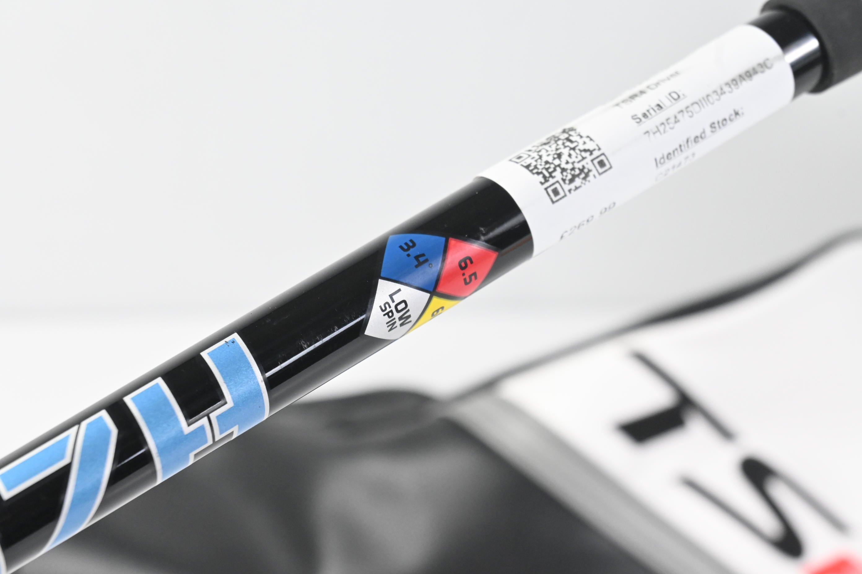 Titleist TSR4 Driver / 9 Degree / X-Flex Hzrdus Smoke Blue RDX 60 Shaft