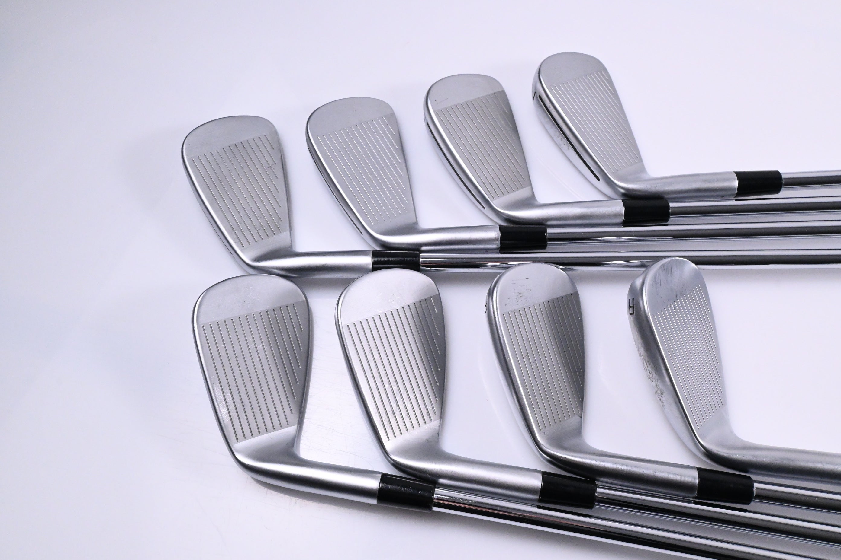 Taylormade P790 2021 Irons / 4-PW+GW / Regular Flex Dynamic Gold 95 R300 Shafts