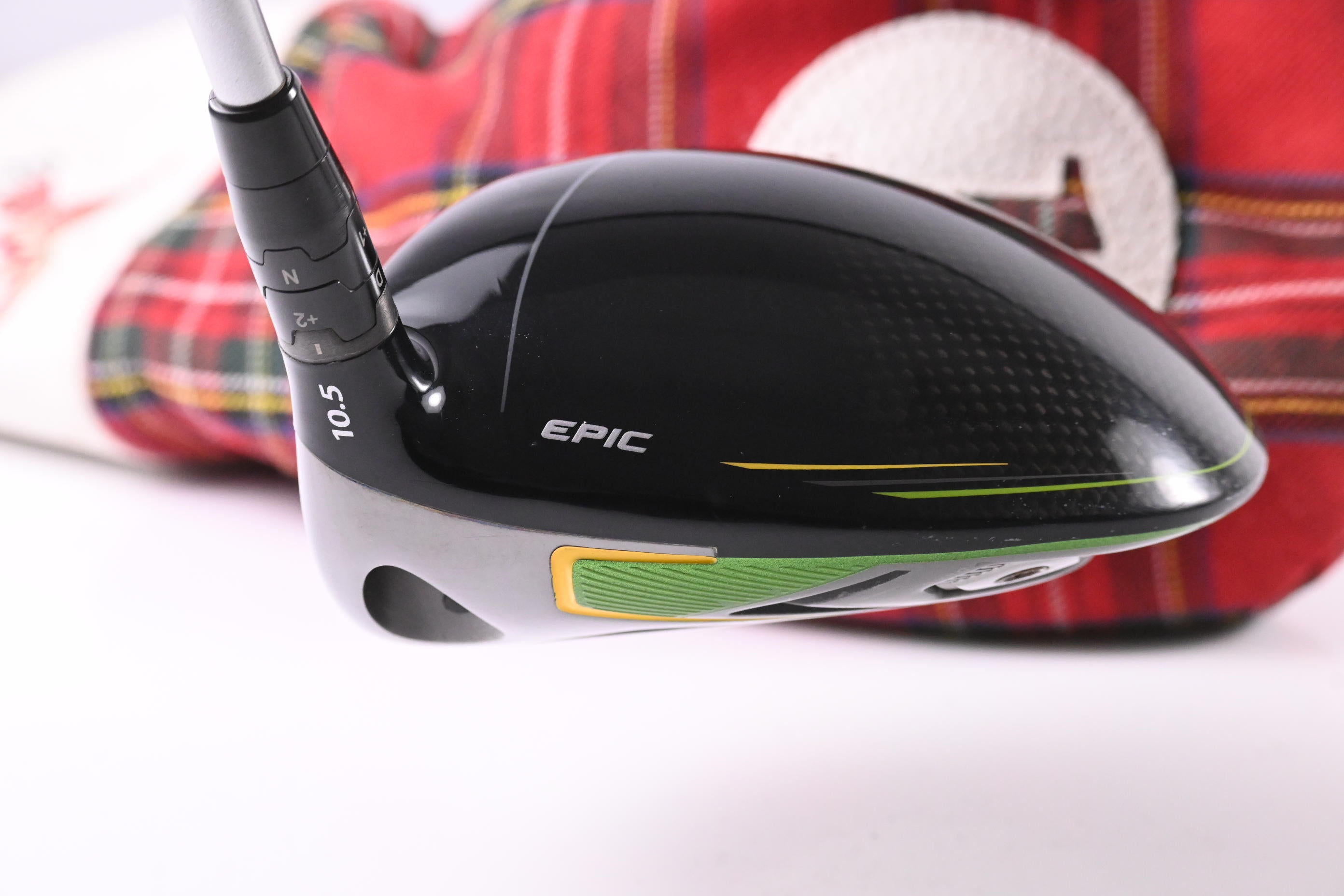 Callaway Epic Flash Driver / 10.5 Degree / Regular Flex Diamana Green M+ 40