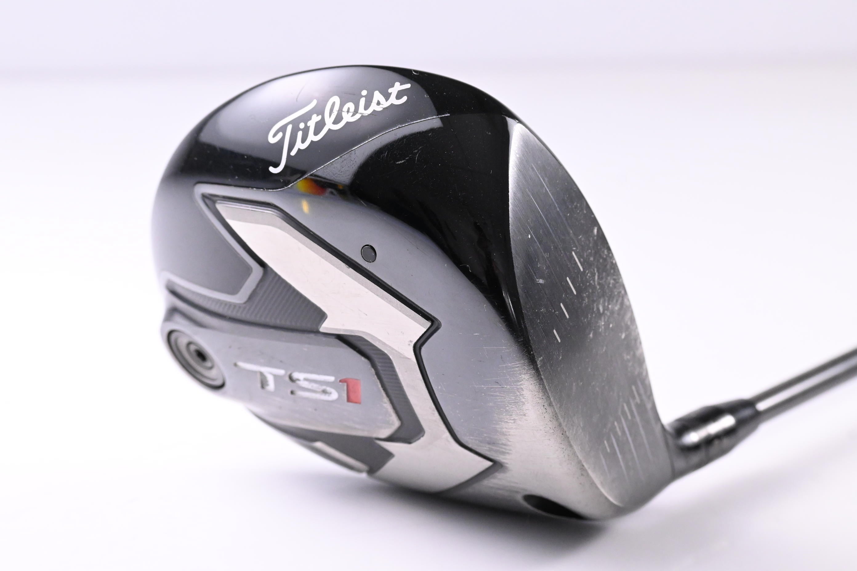 Titleist TS1 Driver / 10.5 Degree / Regular Flex Diamana M+ Red LTD 50 Shaft