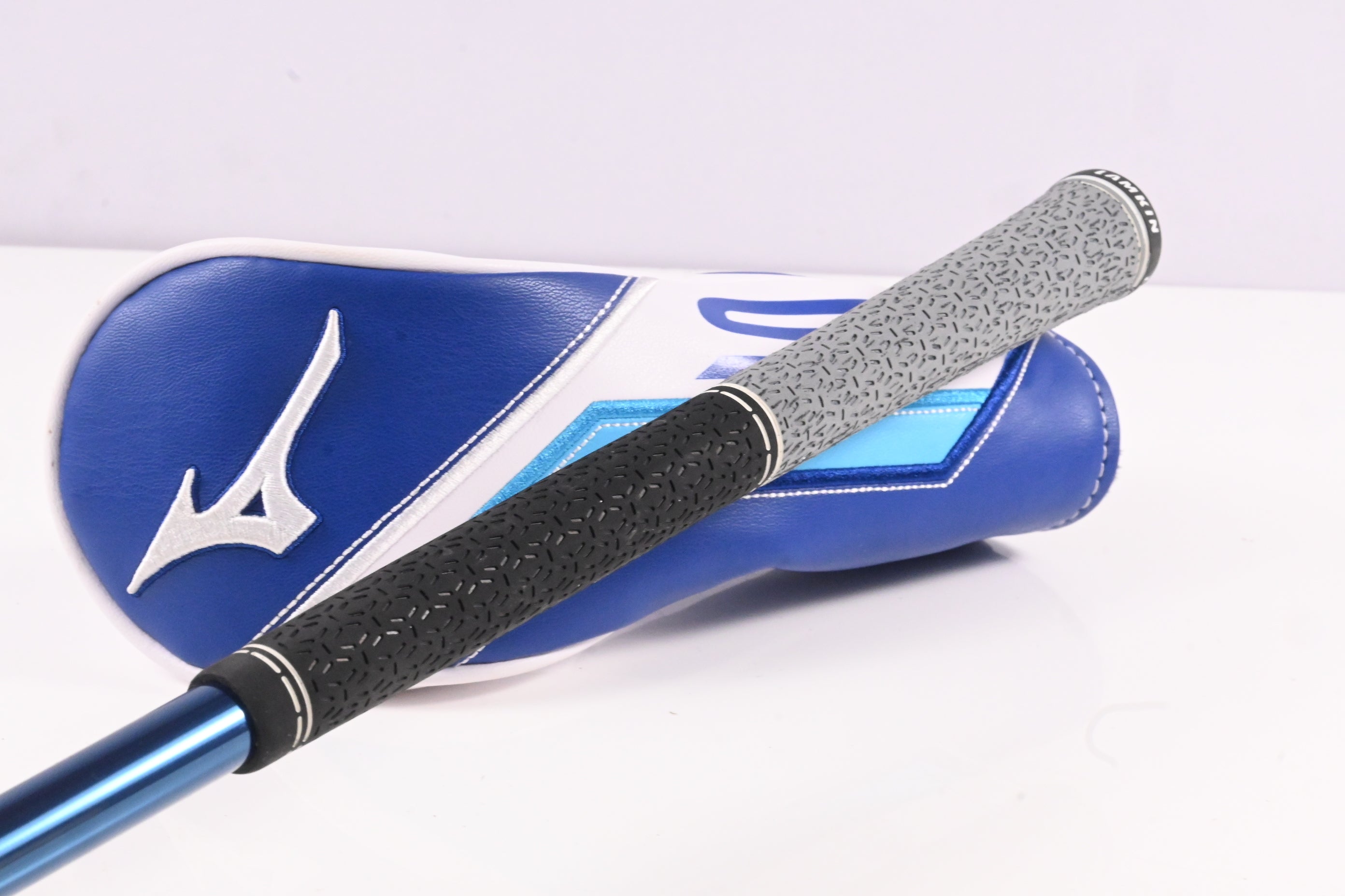 Mizuno ST-Max 230 #3 Hybrid / 19 Degree / Stiff Flex UST LIN-Q Blue 75 Shaft