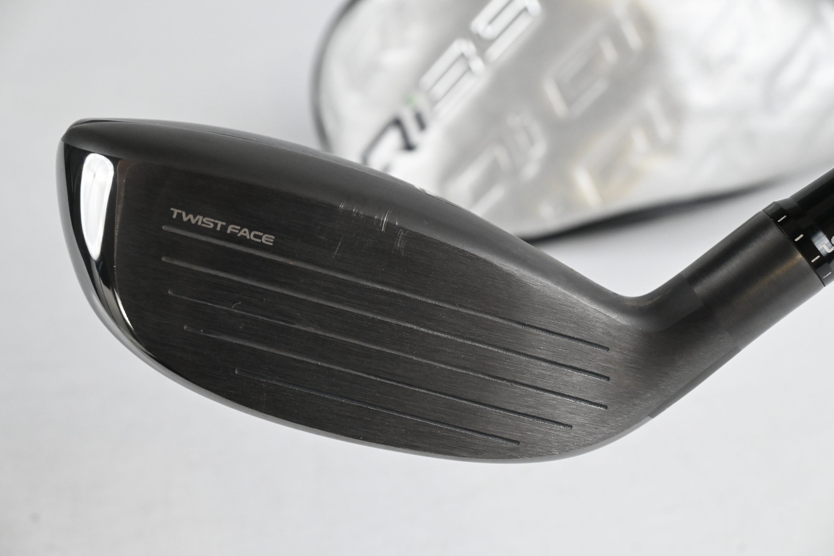Taylormade Qi35 #3 Hybrid / 19 Degree / Regular Flex Fujikura Ventus Blue 6
