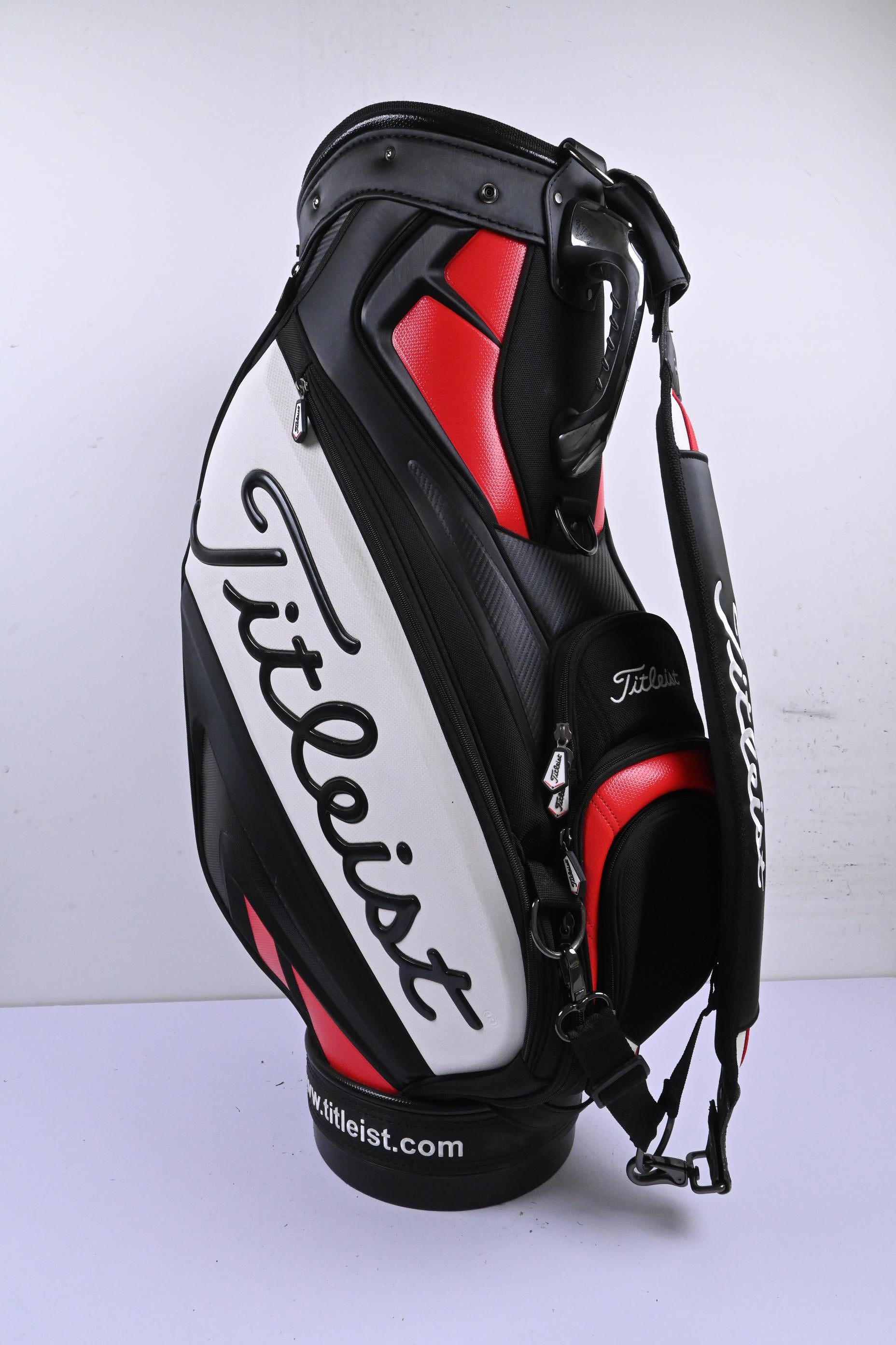 Titleist Tour Bag / 6-Way Divider / Black, White & Red