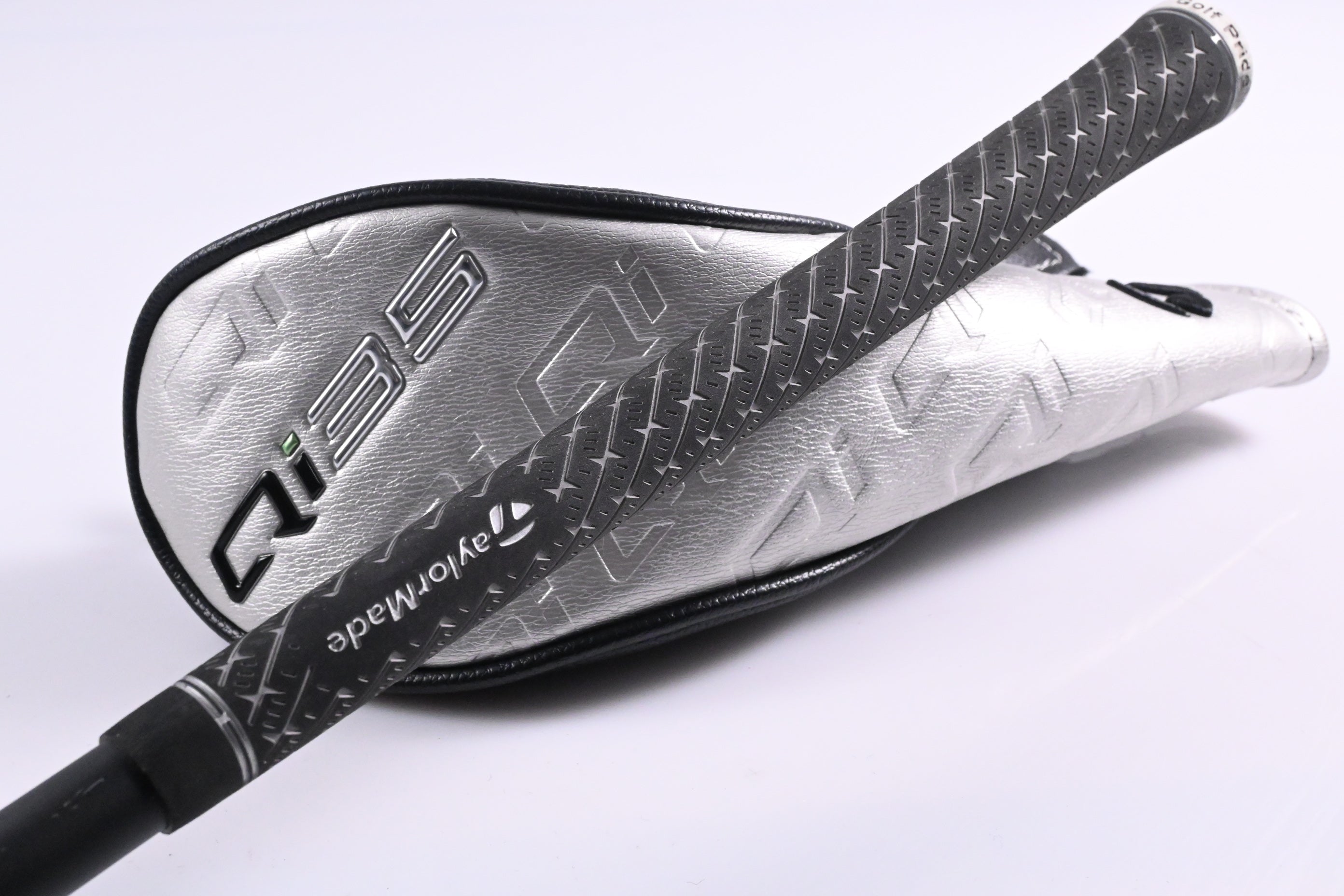 Taylormade Qi35 Max Lite #5 Hybrid / 27 Degree / Senior Flex Vanquish 5 Shaft