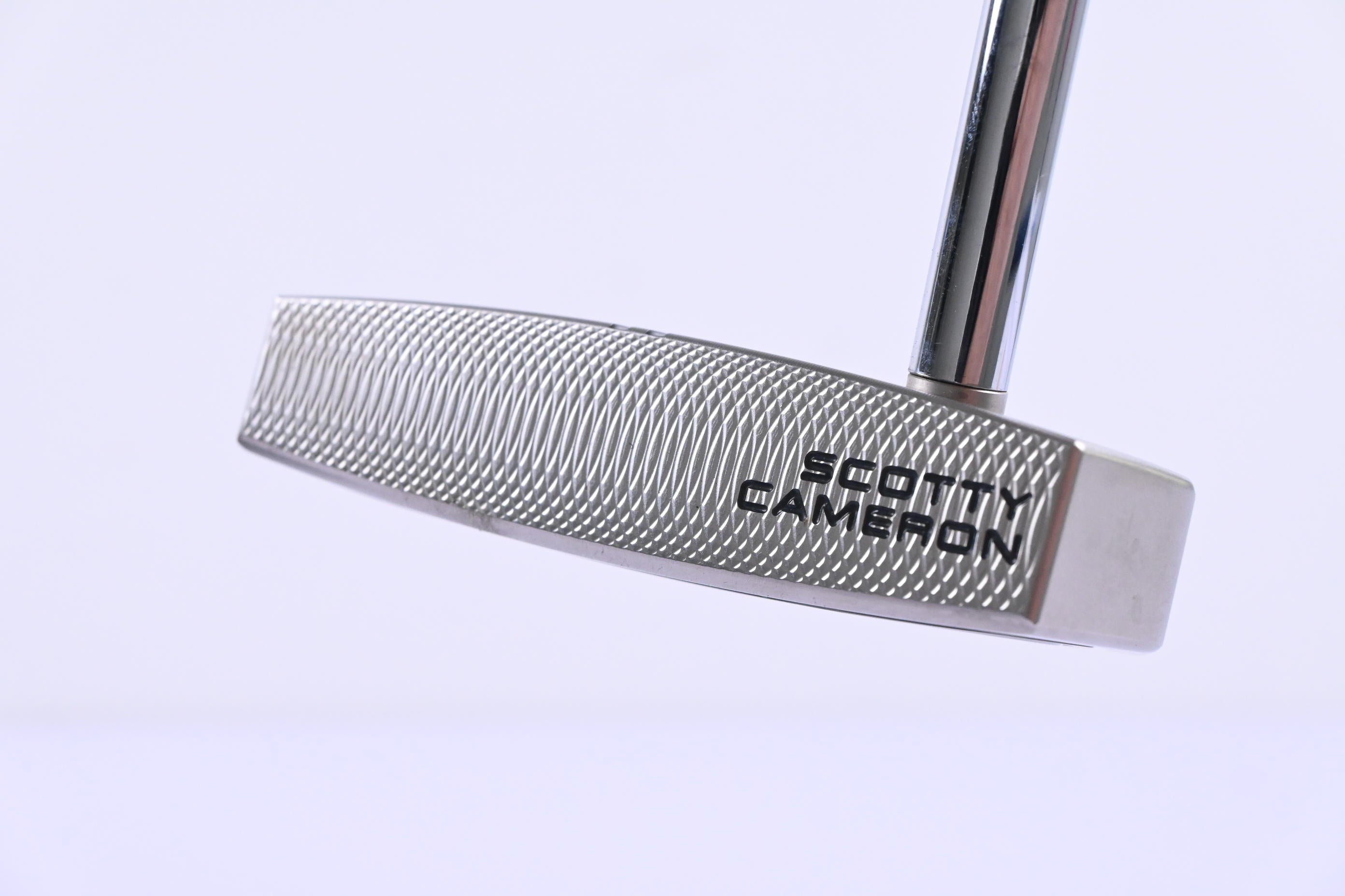 Scotty Cameron 2024 Phantom 9 Putter / 33 Inch