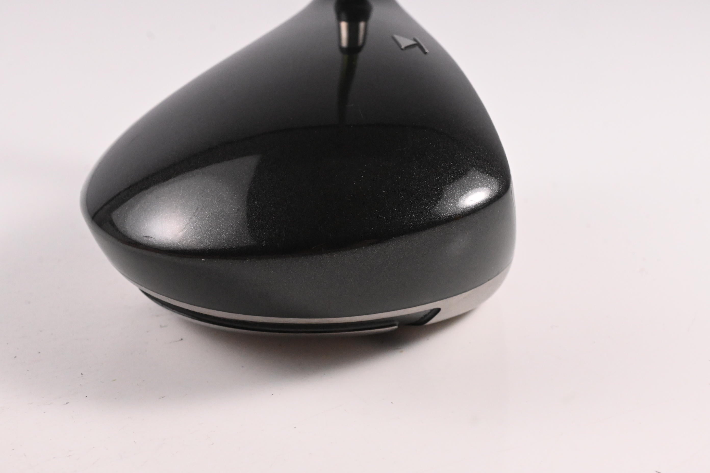 Titleist 905 T Driver / 9.5 Degree / Stiff Flex Aldila NV Green 65 Shaft