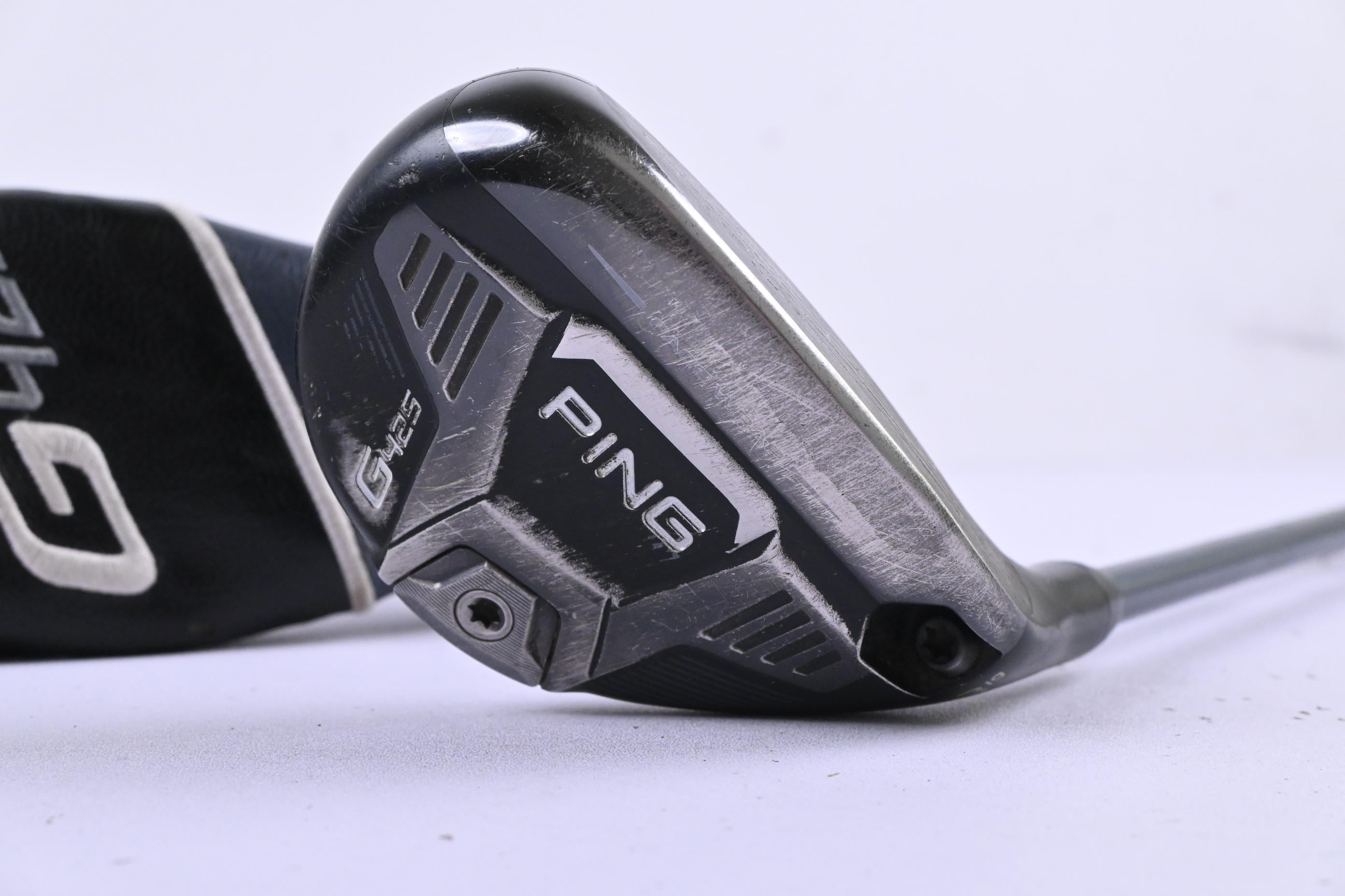 Ping G425 #3 Hybrid / 19 Degree / Regular Flex Ping Alta CB Black 70 Shaft