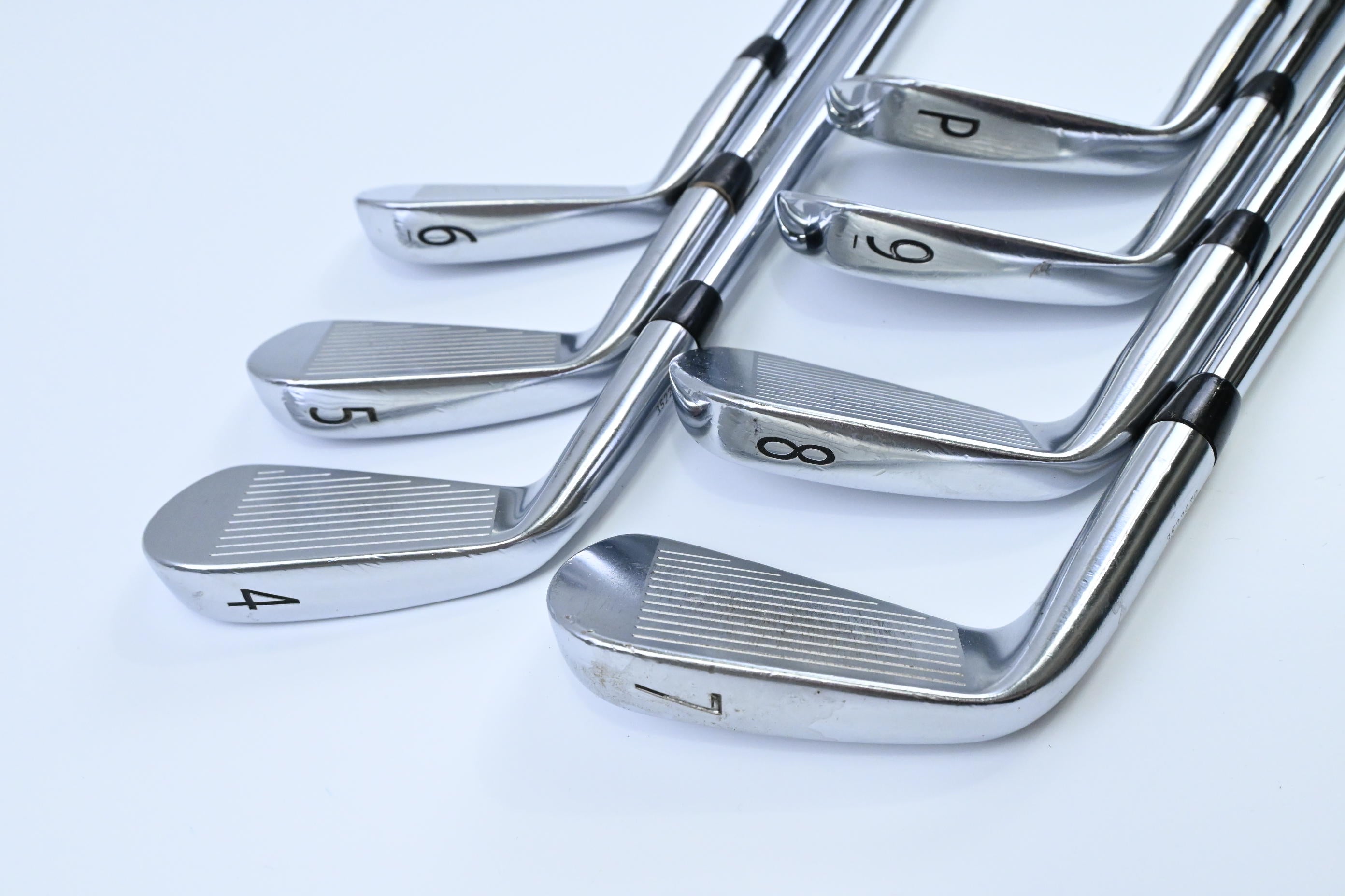 Titleist 718 MB Irons / 4-PW / Stiff Flex Dynamic Gold AMT S400 Shafts