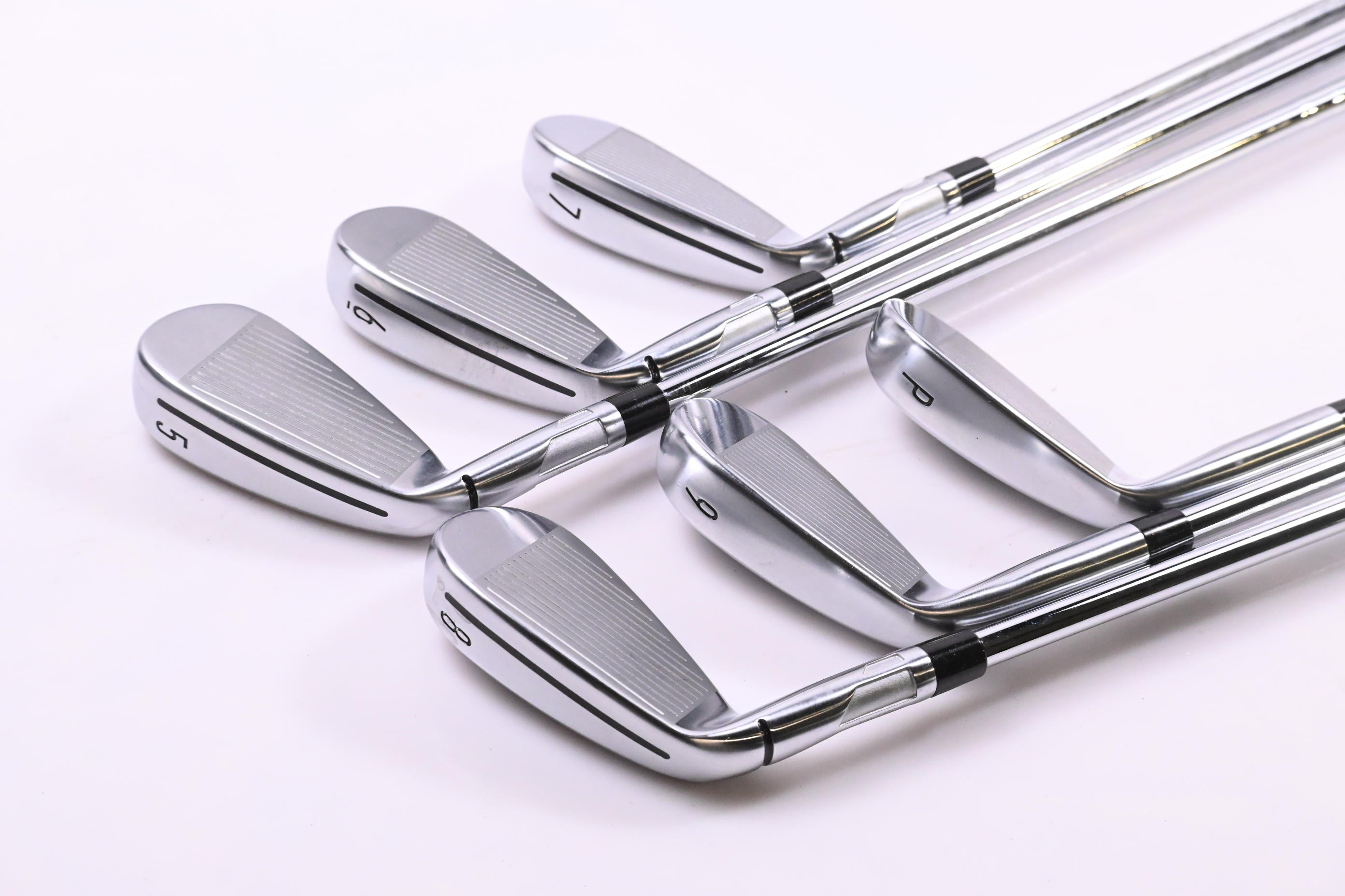 Taylormade Qi Max Irons / 5-PW / Regular Flex KBS MAX MT 85 Shafts
