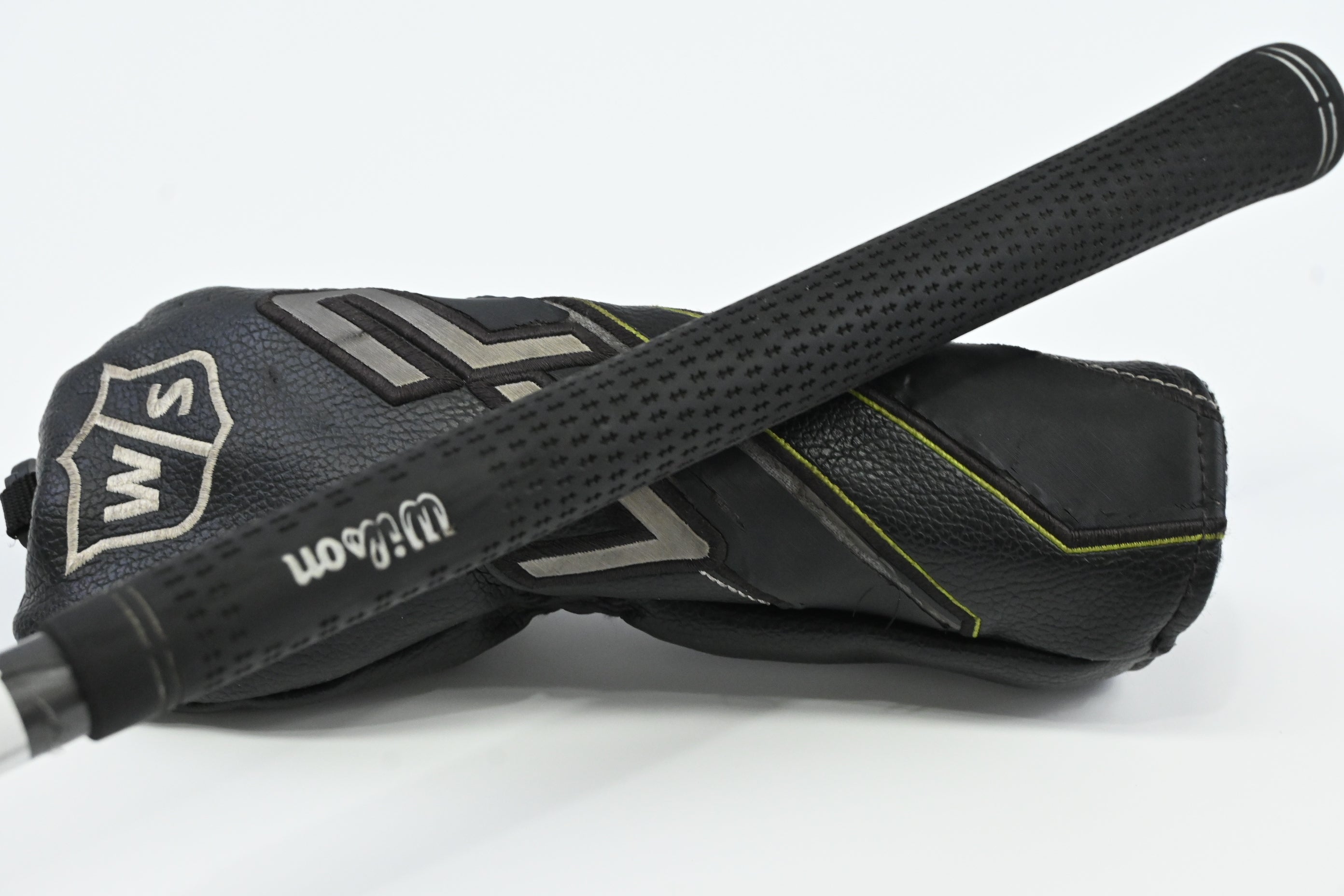 Wilson Launch Pad 2022 #4 Hybrid / 22.5 Degree / Regular Flex Evenflow 65
