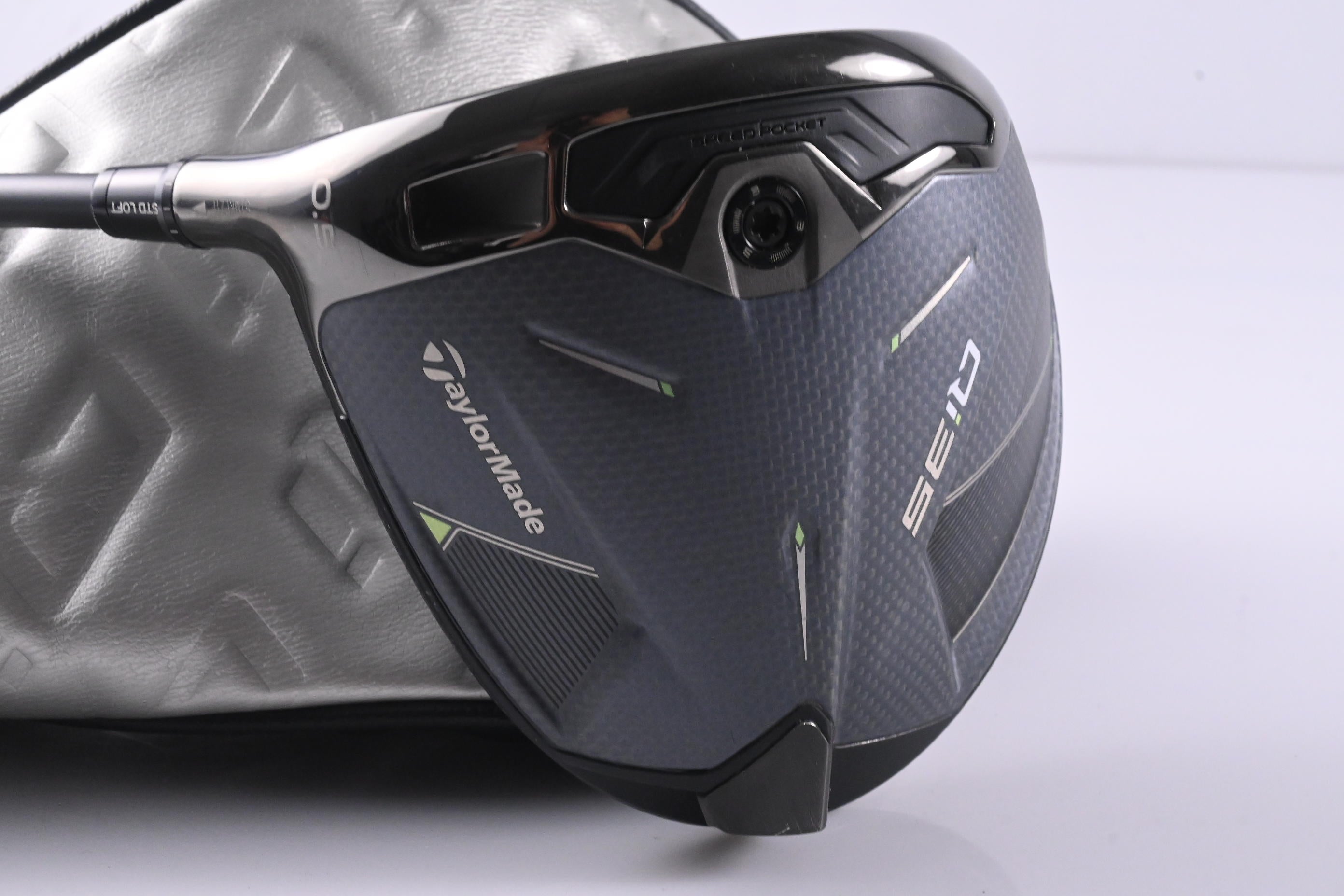 Left Hand Taylormade Qi35 Driver / 10.5 Degree / Regular Flex Ventus Blue '25 5