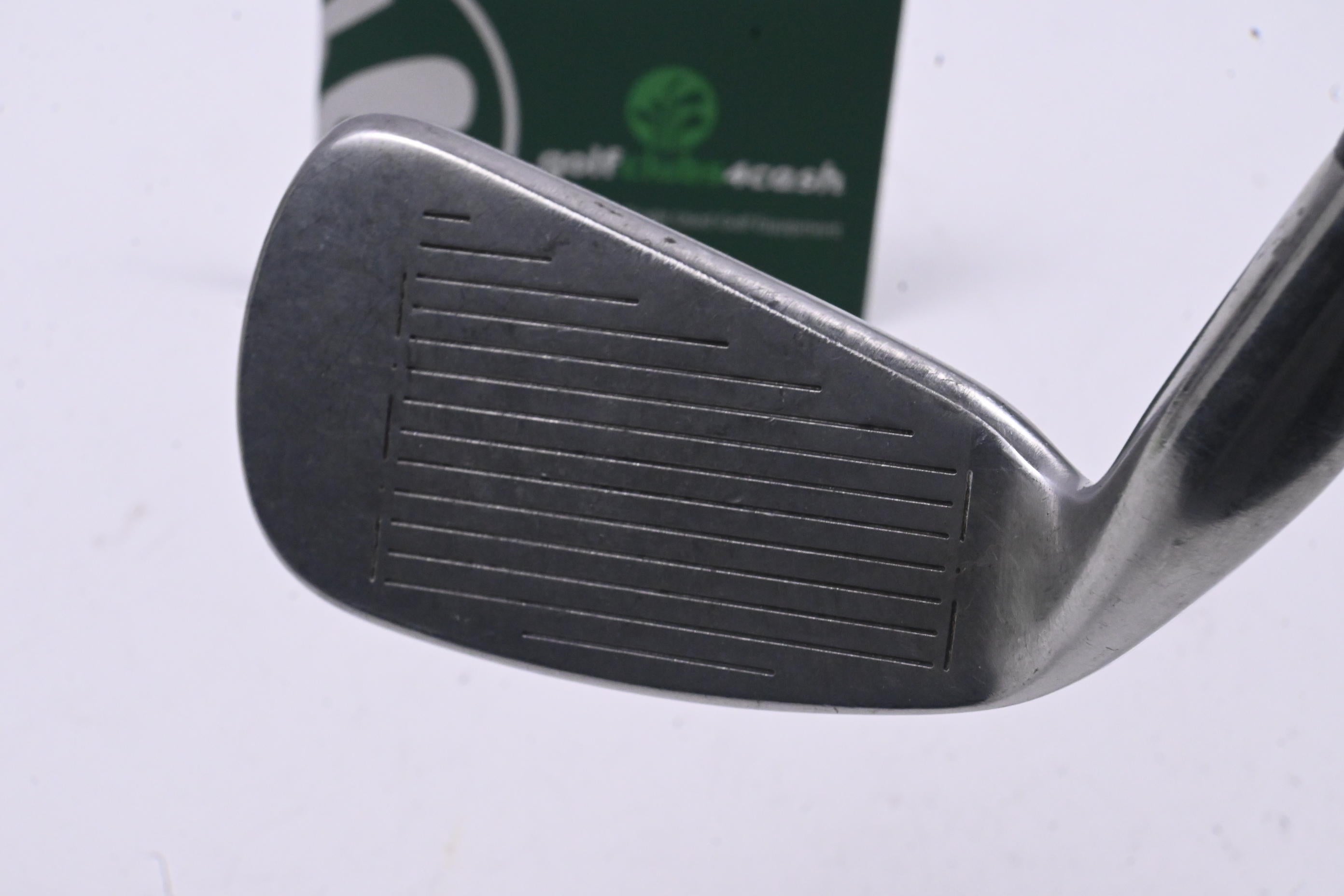 Cobra Gravity Back #4 Iron / 23.5 Degree / Regular Flex Cobra Shaft