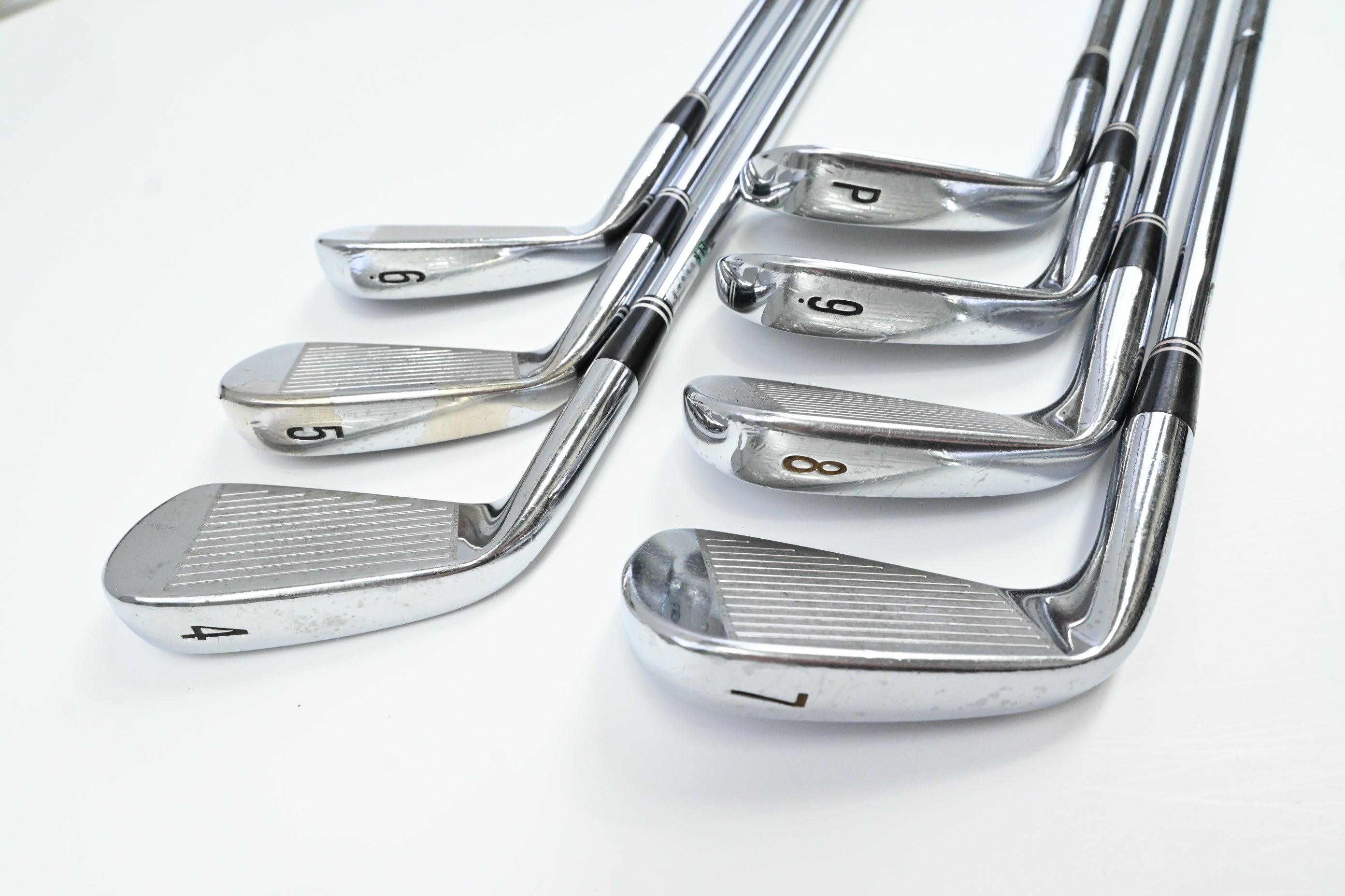 Cleveland 588 CB Forged Irons / 4-PW / Stiff Flex Dynamic Gold Shafts