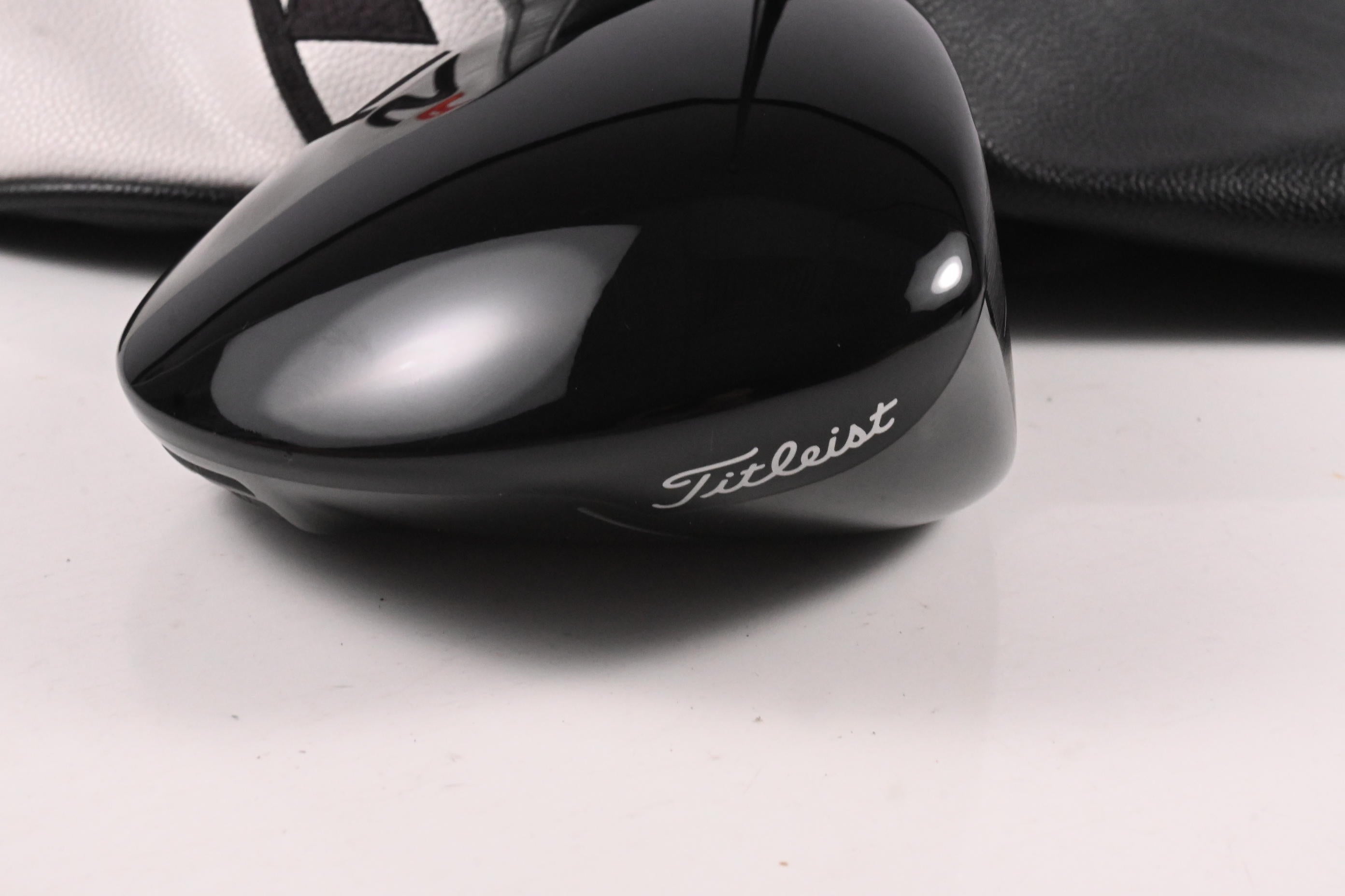 Titleist TSR3 Driver / 9 Degree / Regular Flex Tensei AV Blue 55 Shaft