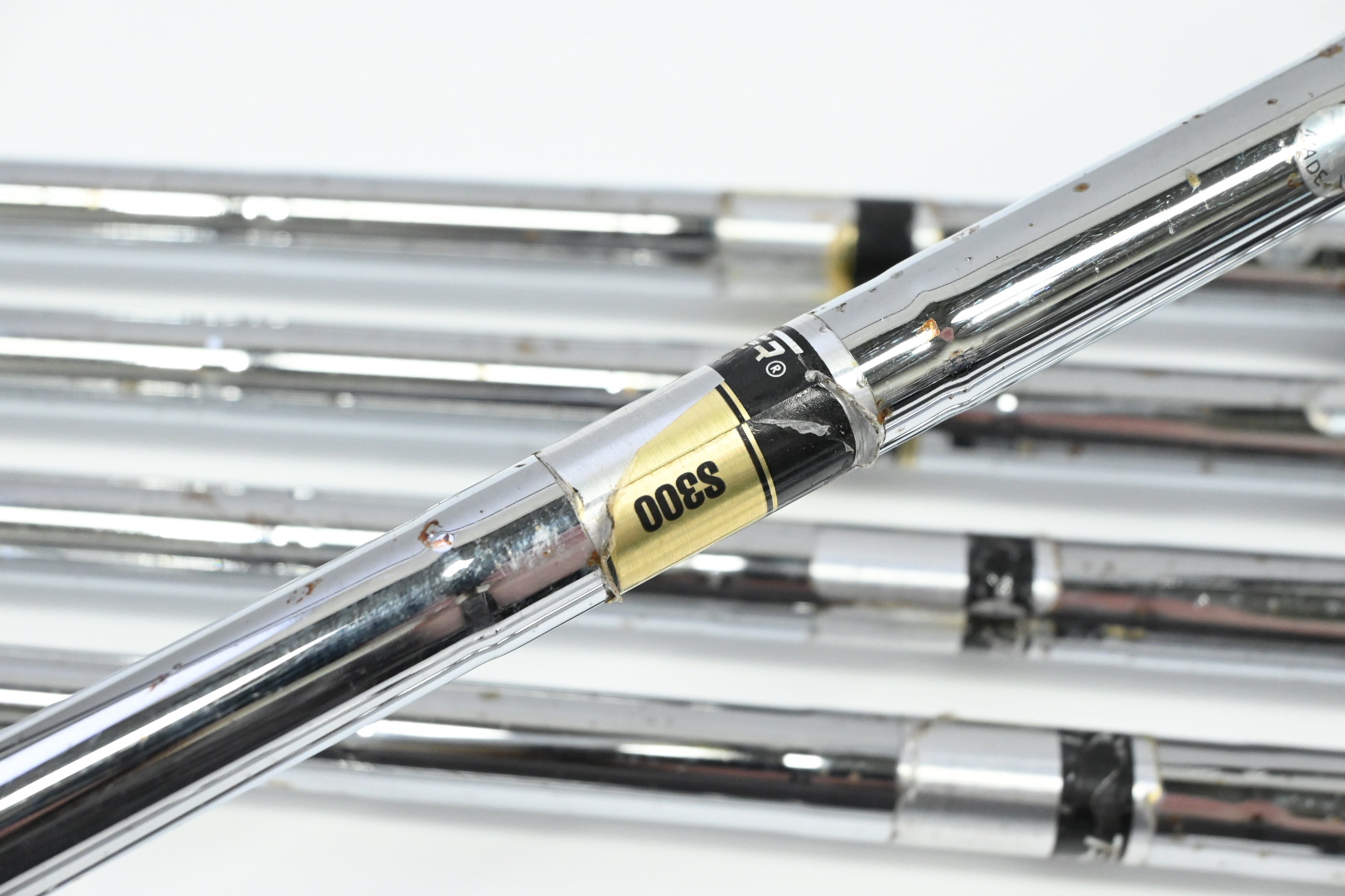 Cleveland 588 CB Forged Irons / 4-PW / Stiff Flex Dynamic Gold Shafts