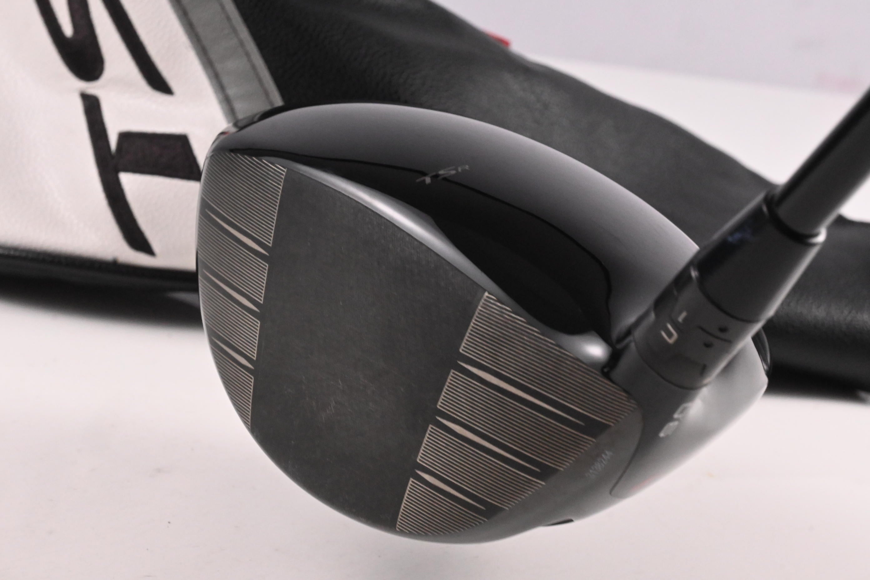 Titleist TSR3 Driver / 9 Degree / Regular Flex Tensei AV Blue 55 Shaft