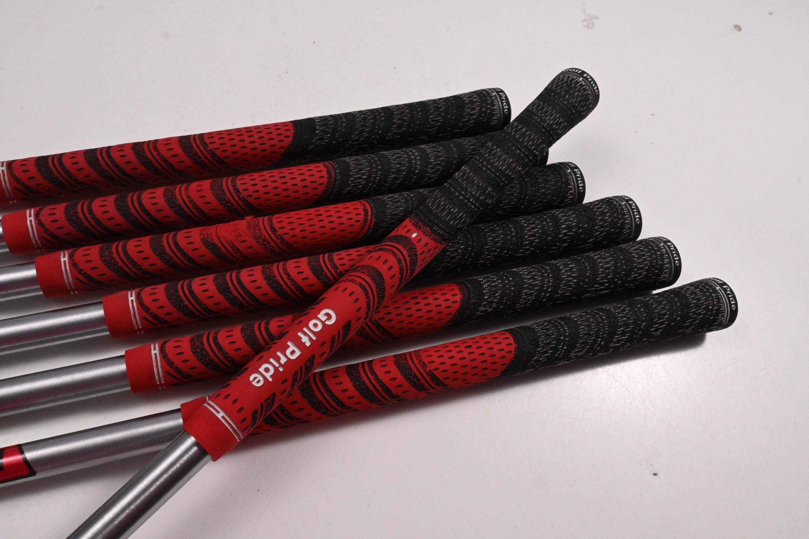 Left Hand Titleist MB 620/T100 2023 Combo Irons / 3-9i / X-Flex KBS Tour C-Taper