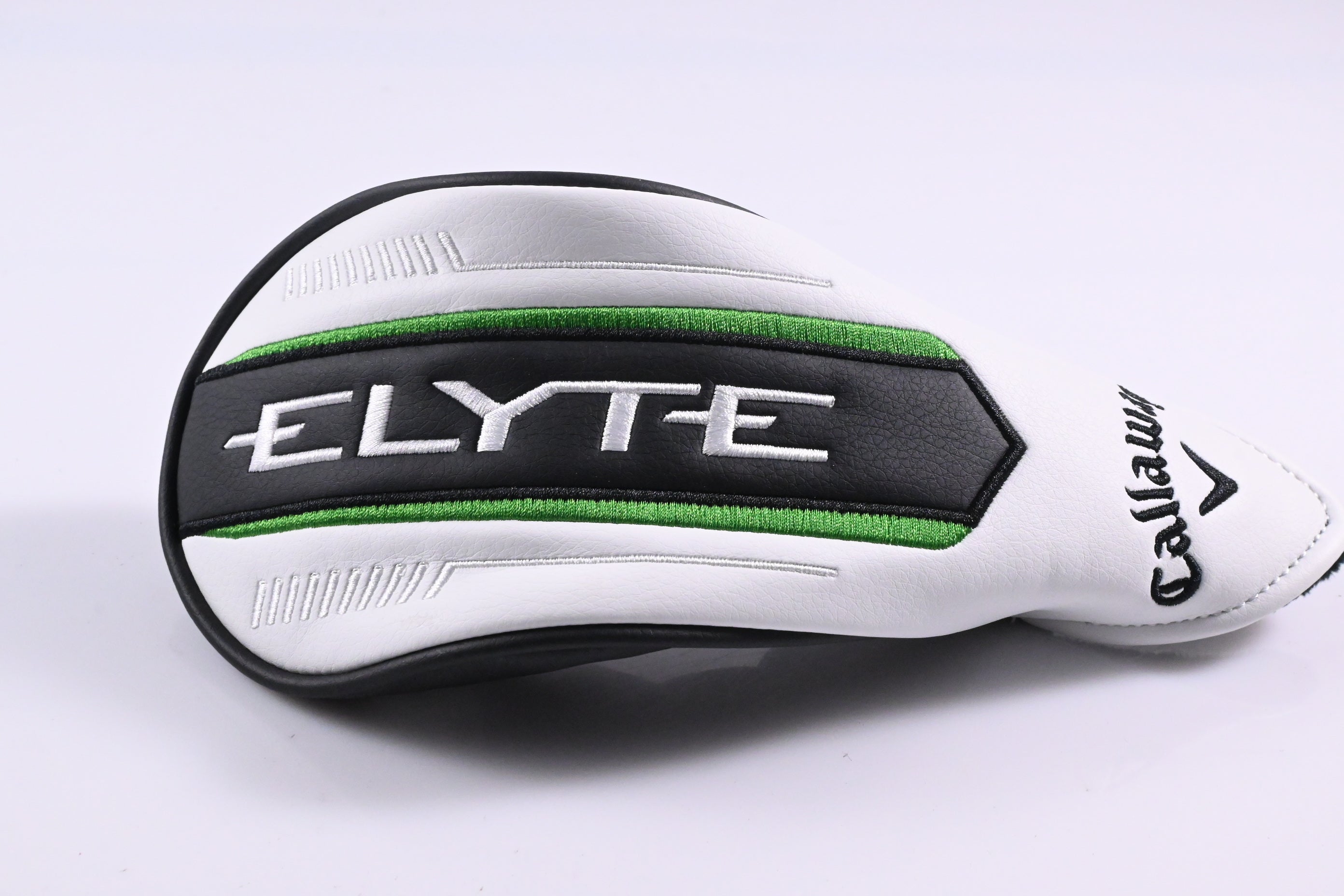 Callaway Elyte X #4 Hybrid / 21 Degree / Regular Flex Denali Charcoal 60 Shaft